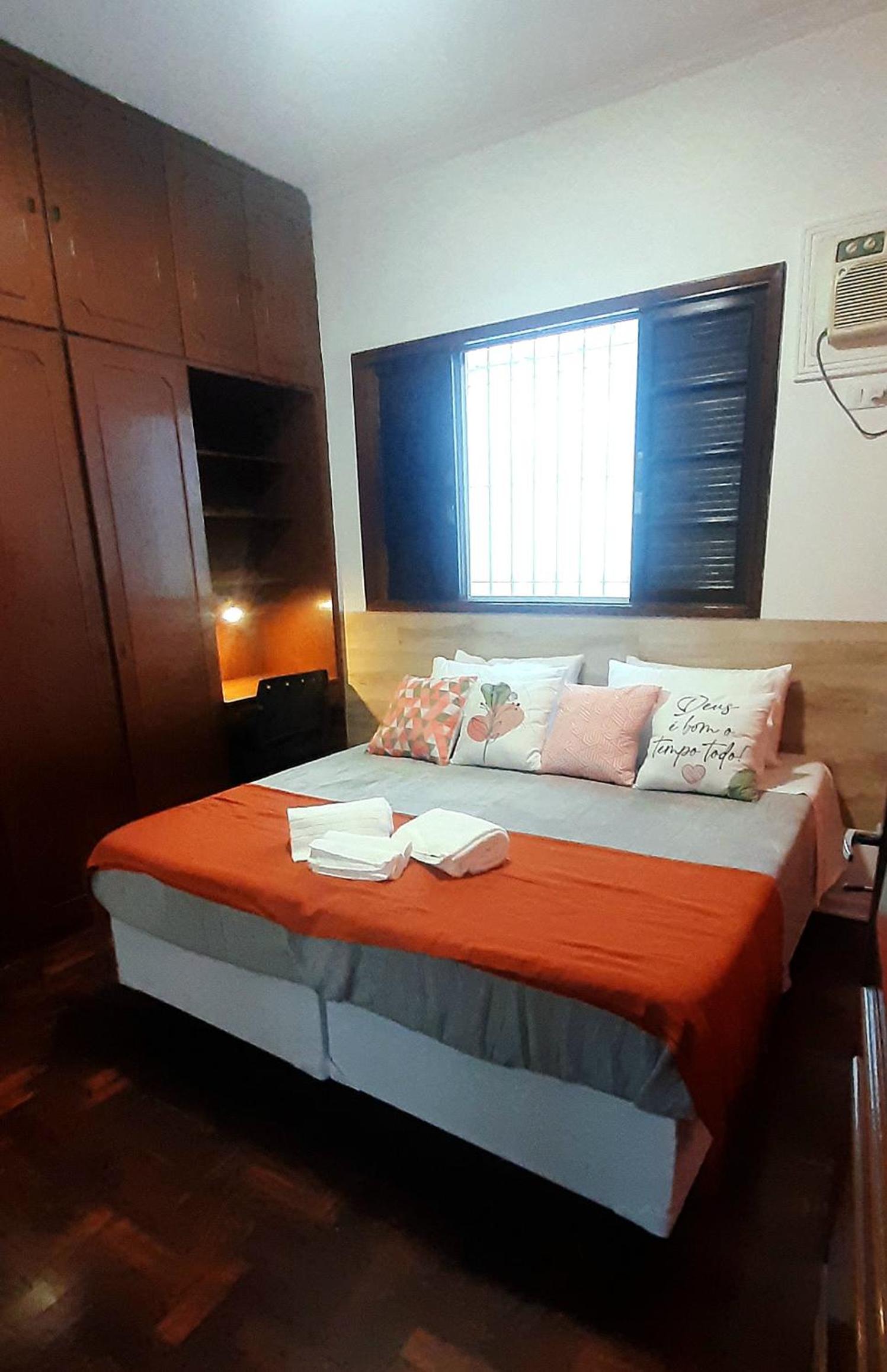 Casa espaçosa pertinho da praia