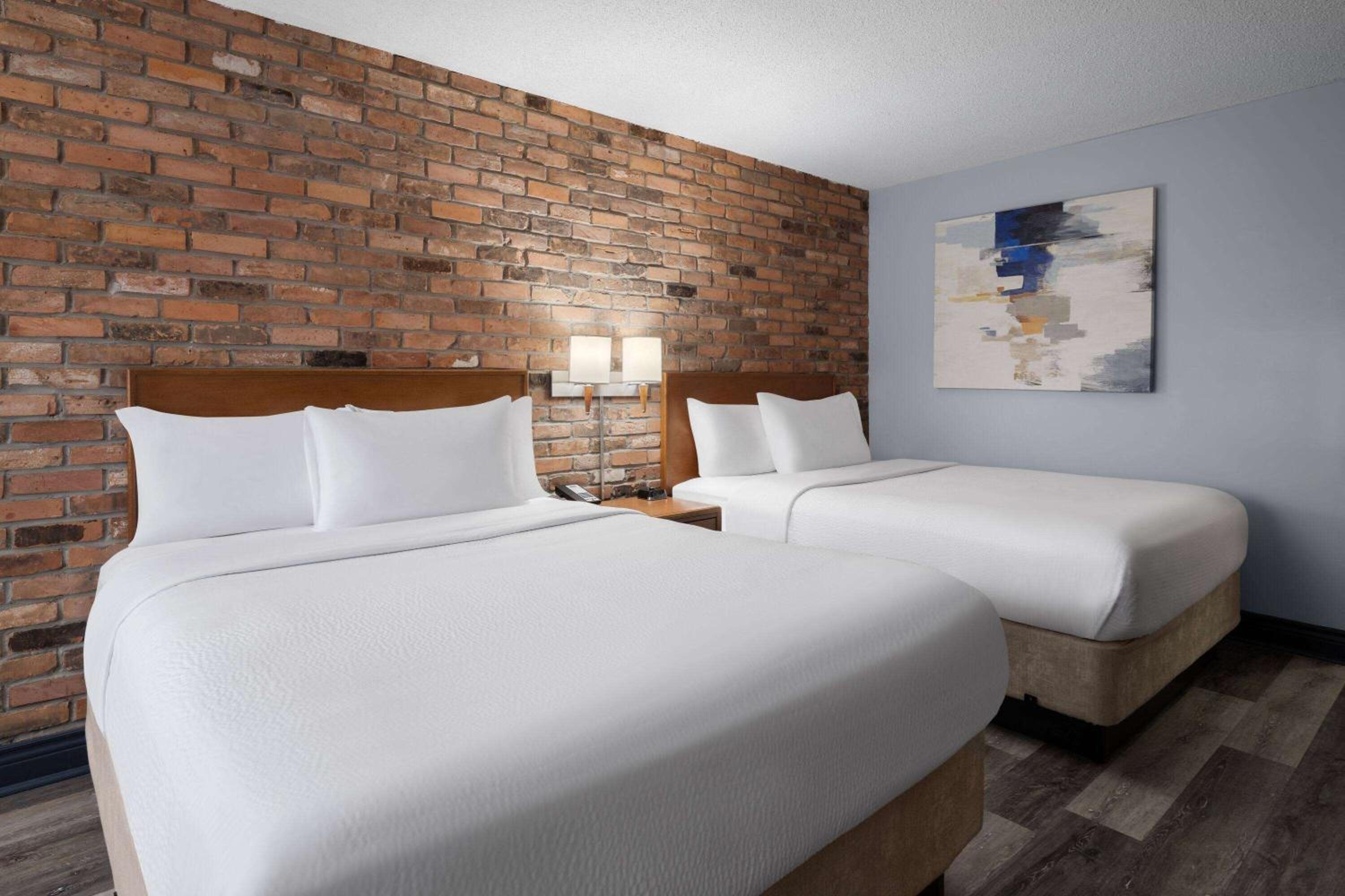 Barrie Vacations - Travelodge by Wyndham Barrie - Property Image 45