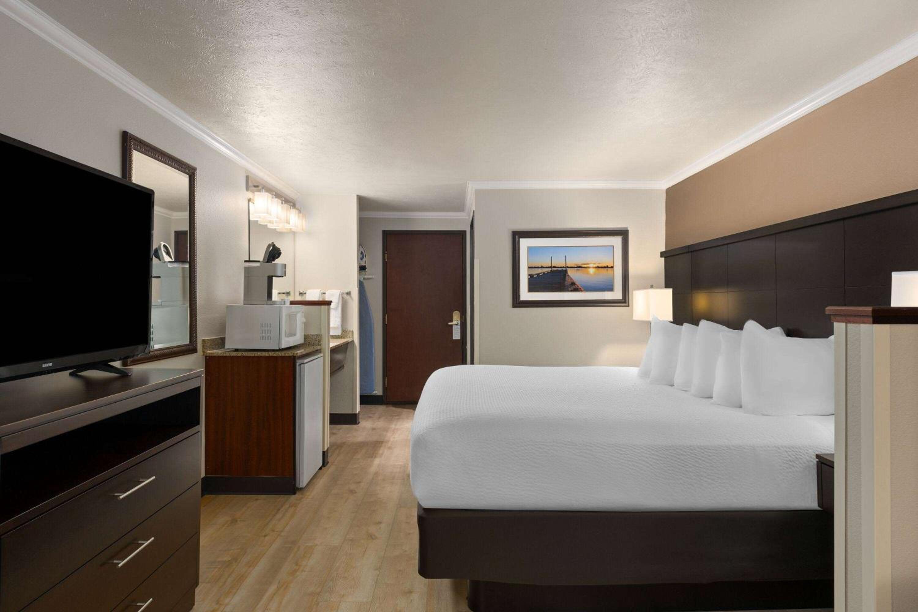 Moses Lake Vacations - Ramada by Wyndham Moses Lake - Property Image 10