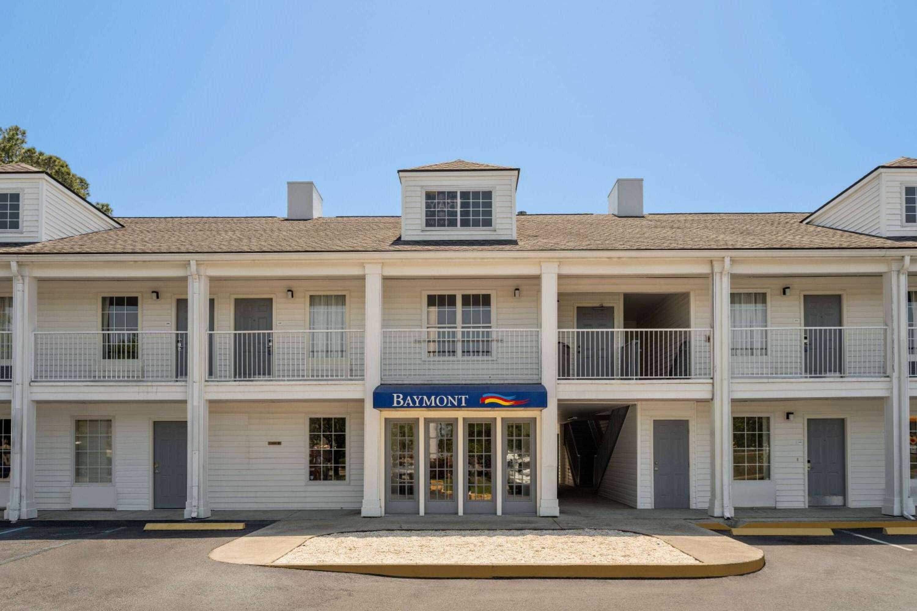 Baymont by Wyndham Kingsland view 5