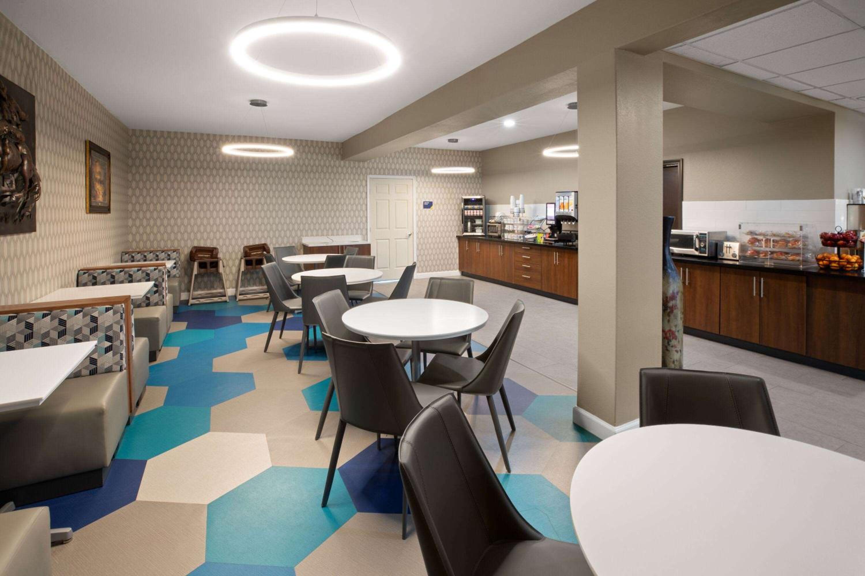 Microtel Inn & Suites by Wyndham Buda Austin South