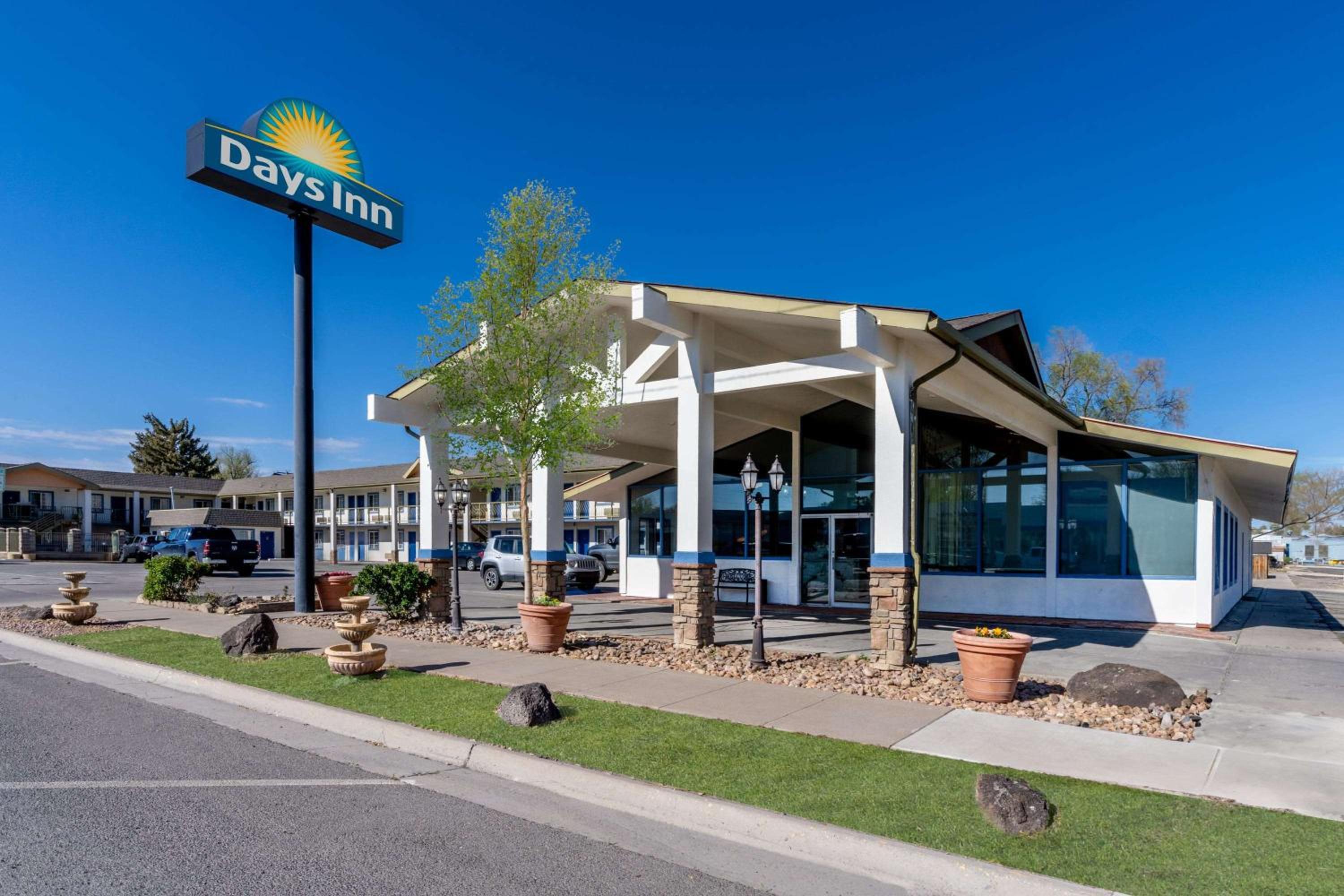 Montrose Vacations - Days Inn by Wyndham Delta CO - Property Image 1