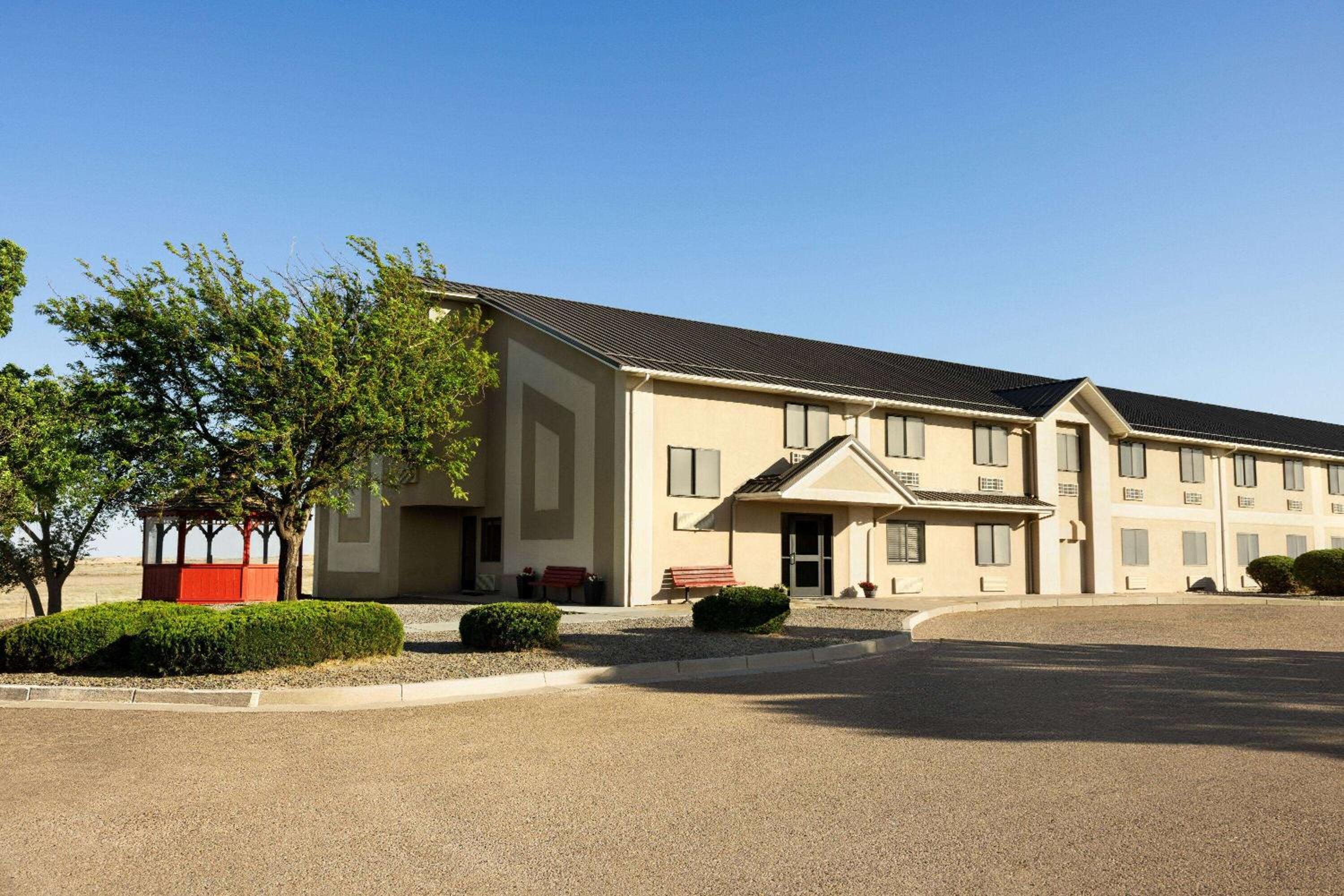 Travelodge by Wyndham Vaughn view 2