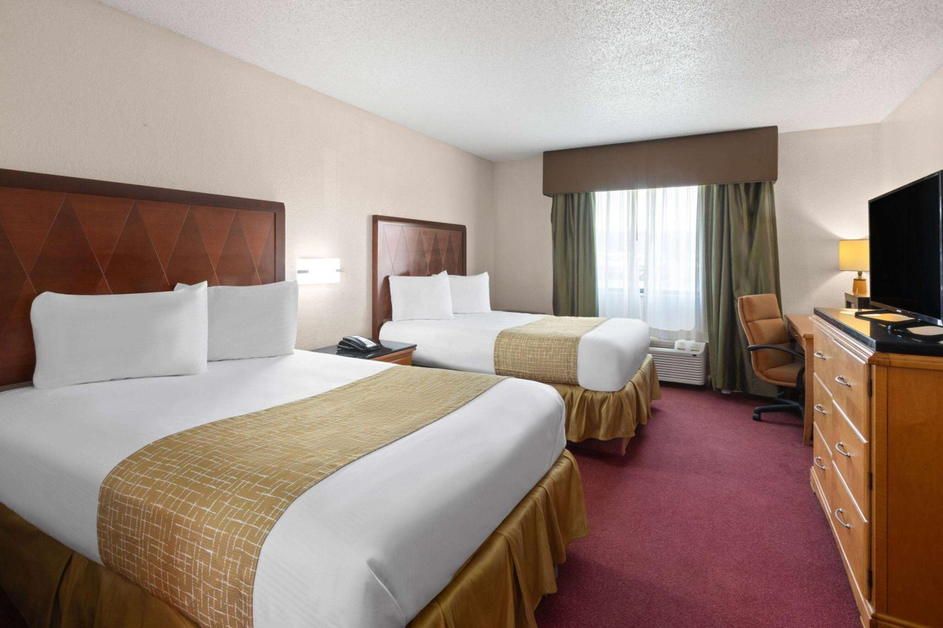 Travelodge by Wyndham Redwood Falls