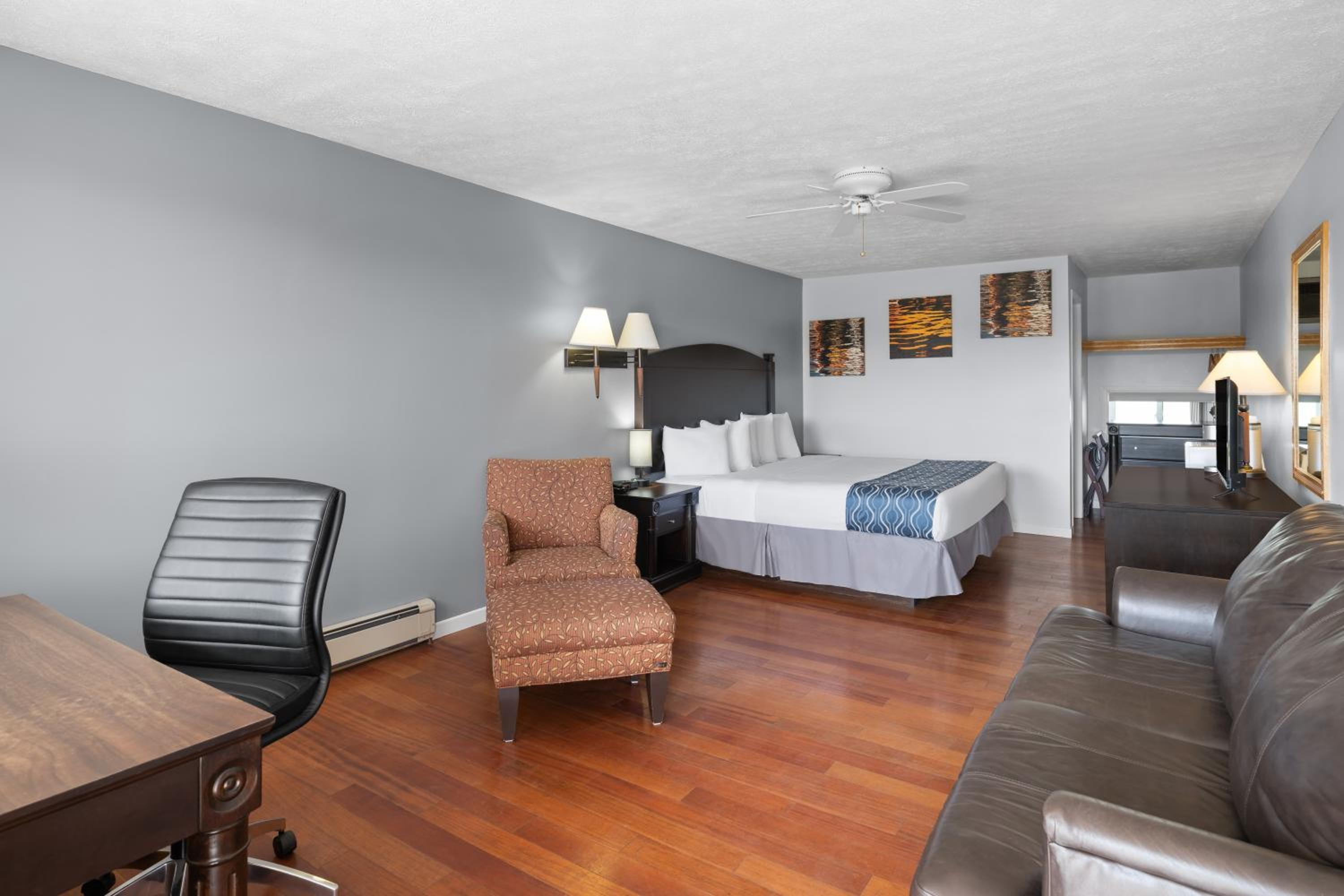 Travelodge by Wyndham Grand Falls
