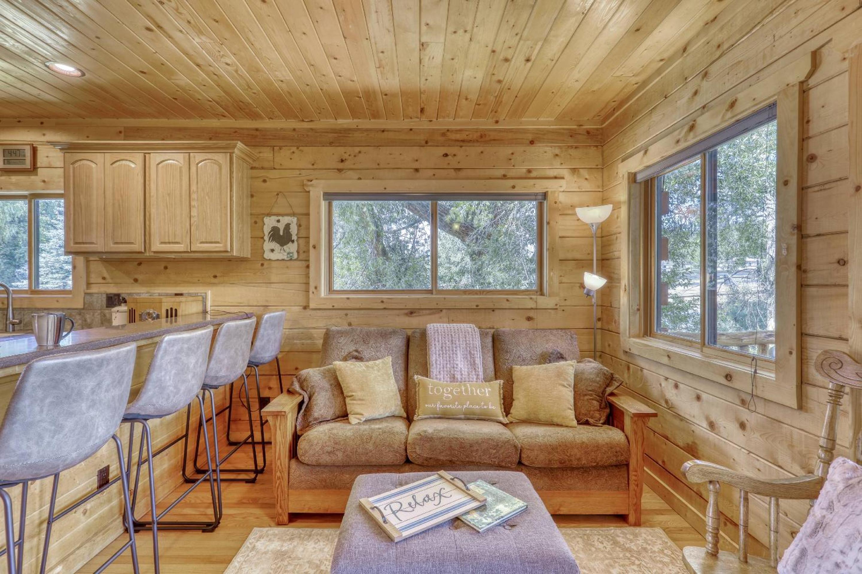 403 Apache Street view 5