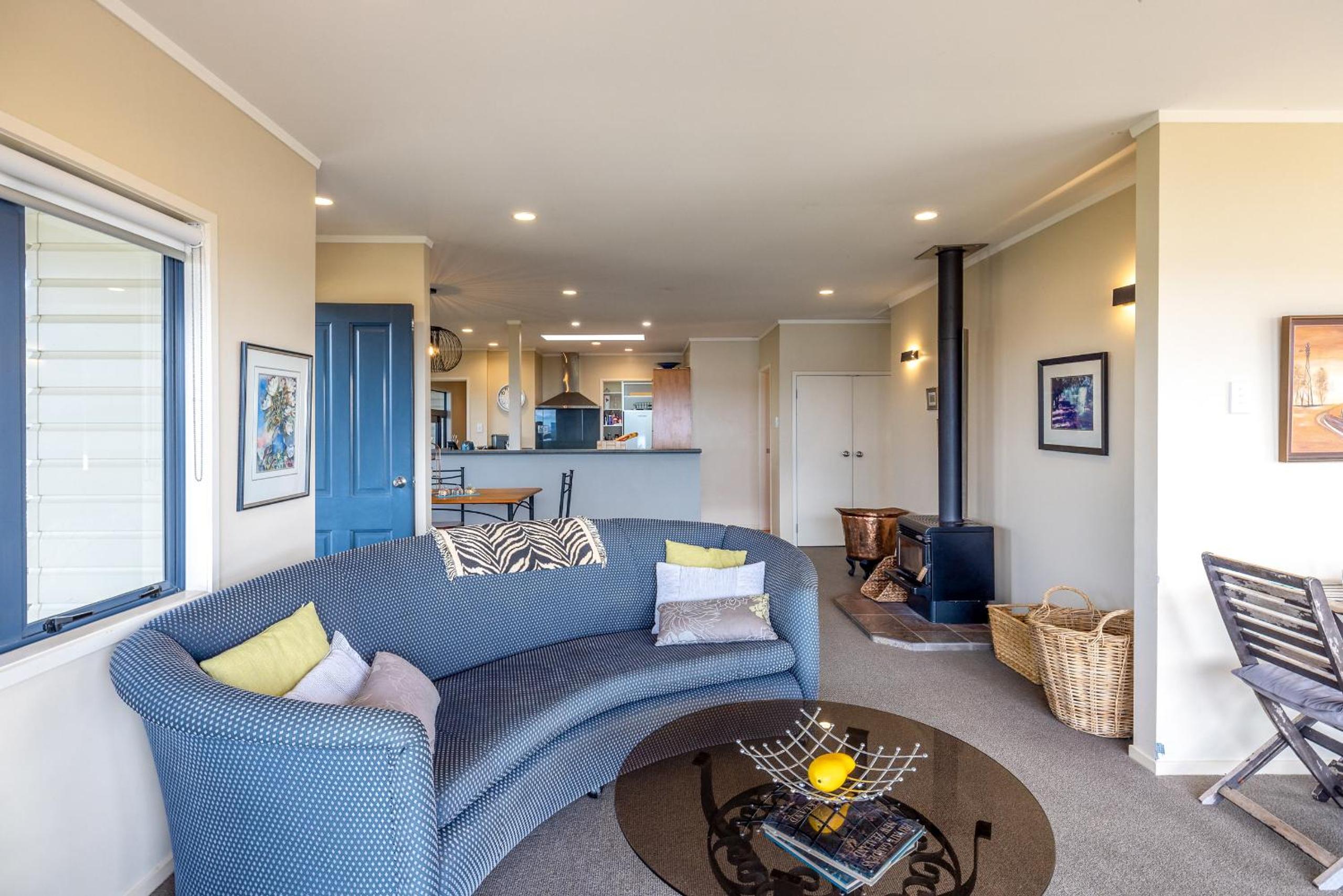 Double Bay Views, Oneroa - Be My Guest view 5