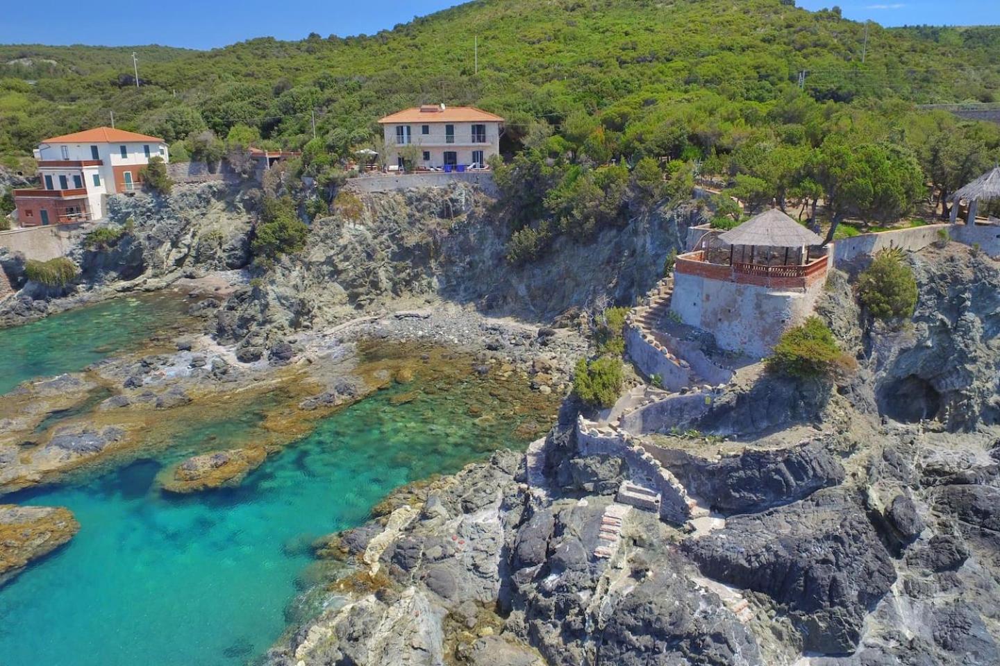 Roc Villa Castiglioncello - Private Villa with 2 Beaches and Park view 4