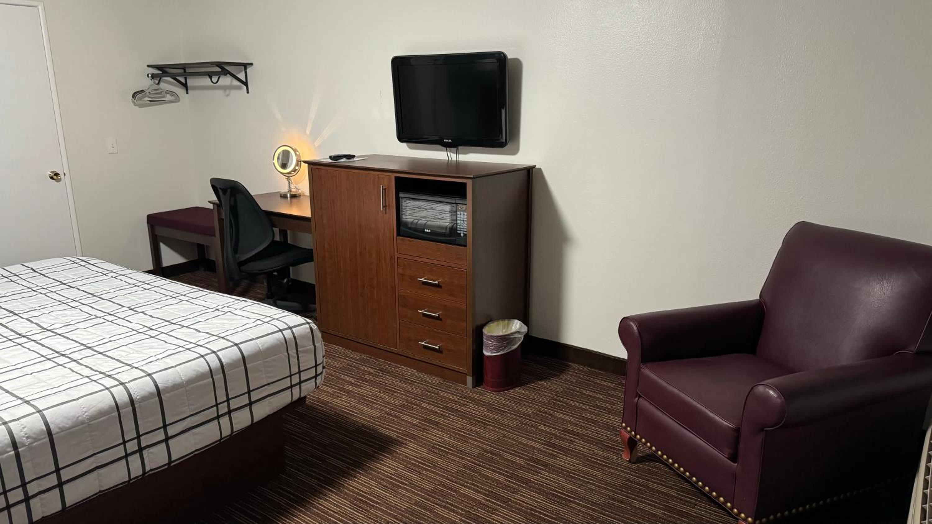 Walla Walla Vacations - Morgan Inn and Suites Walla Walla - Property Image 2