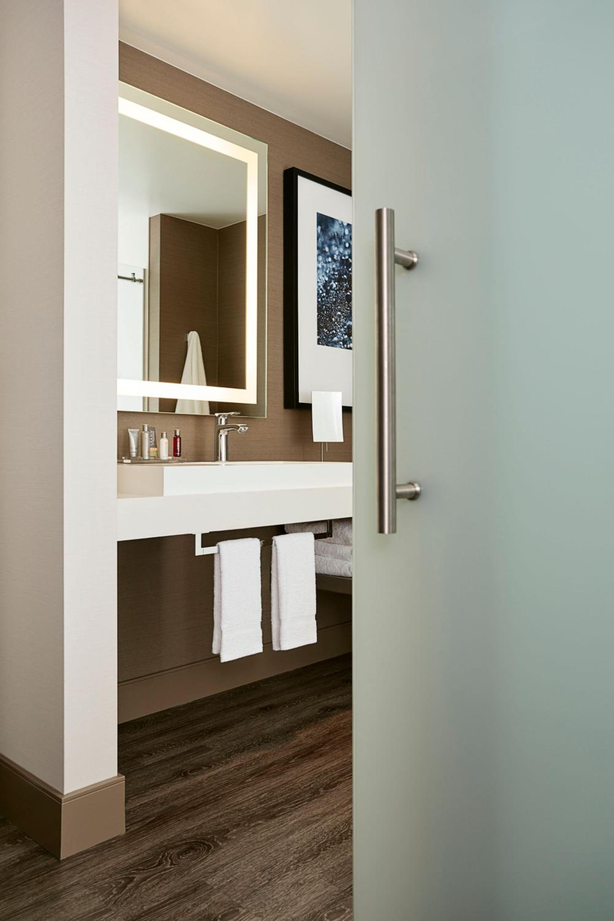 Seattle Marriott Bellevue - Property Image 9