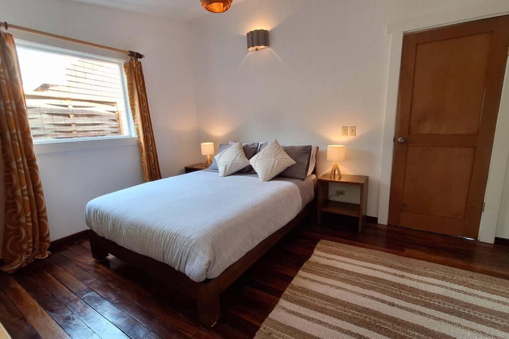 Casa Cabuya - Retro Style with Gulf View in Monteverde