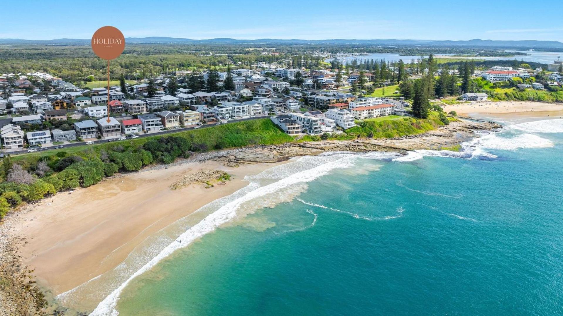 Convent Cove 3 - Views over Convent - Holiday Yamba