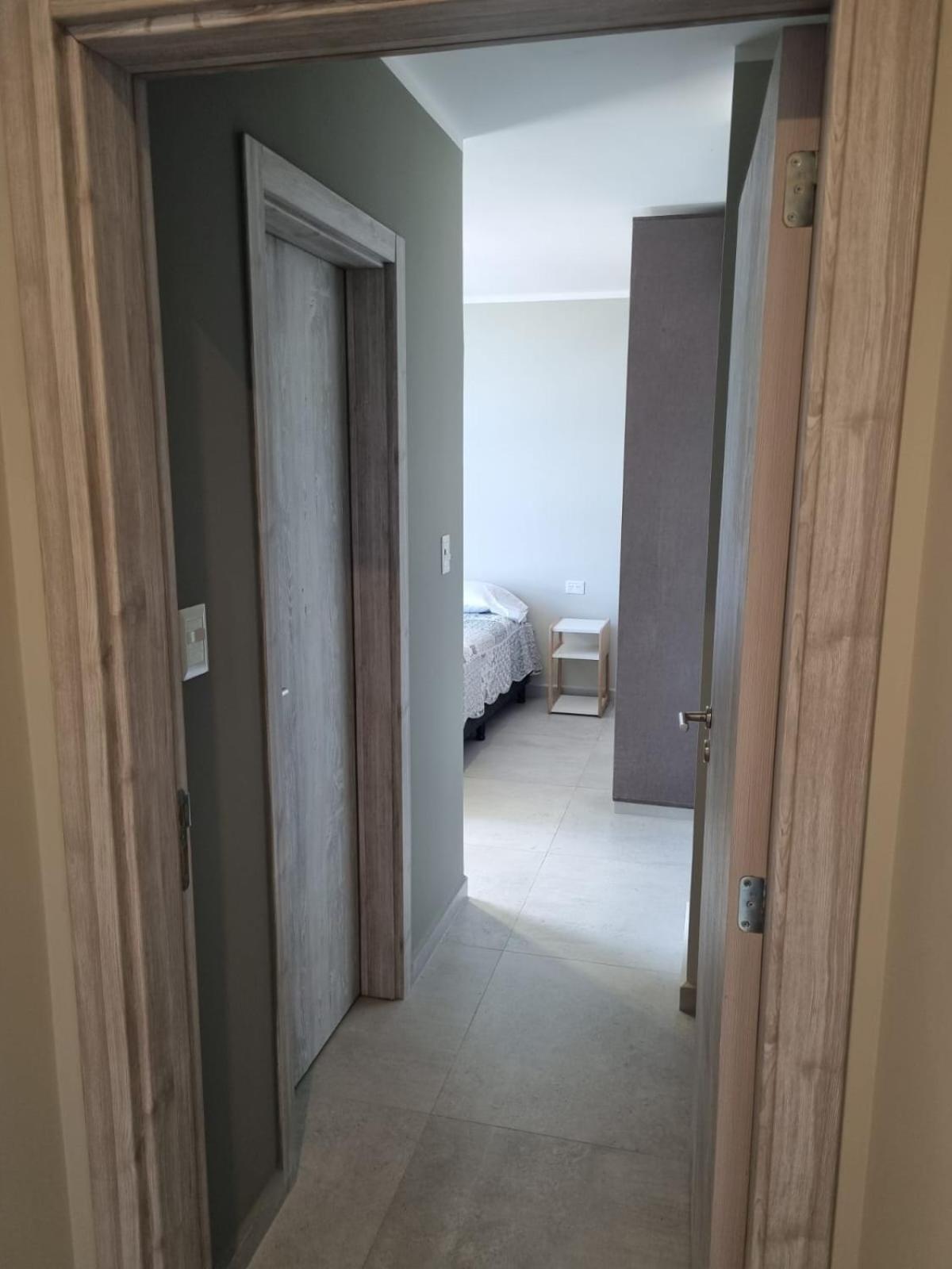 Lobizon Semipiso alto y nuevo 2 baños 2 dormitorios 95m2 Excelente ubicacion
