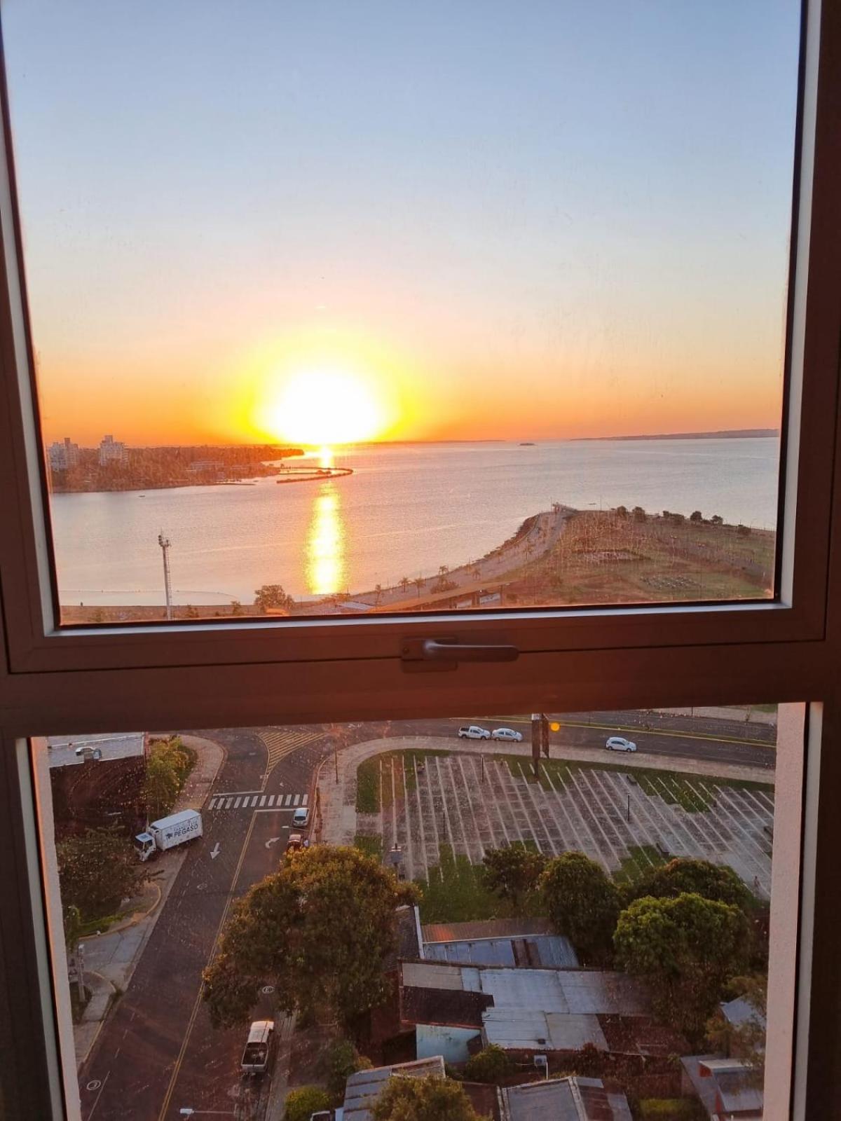 Lobizon Semipiso alto y nuevo 2 baños 2 dormitorios 95m2 Excelente ubicacion
