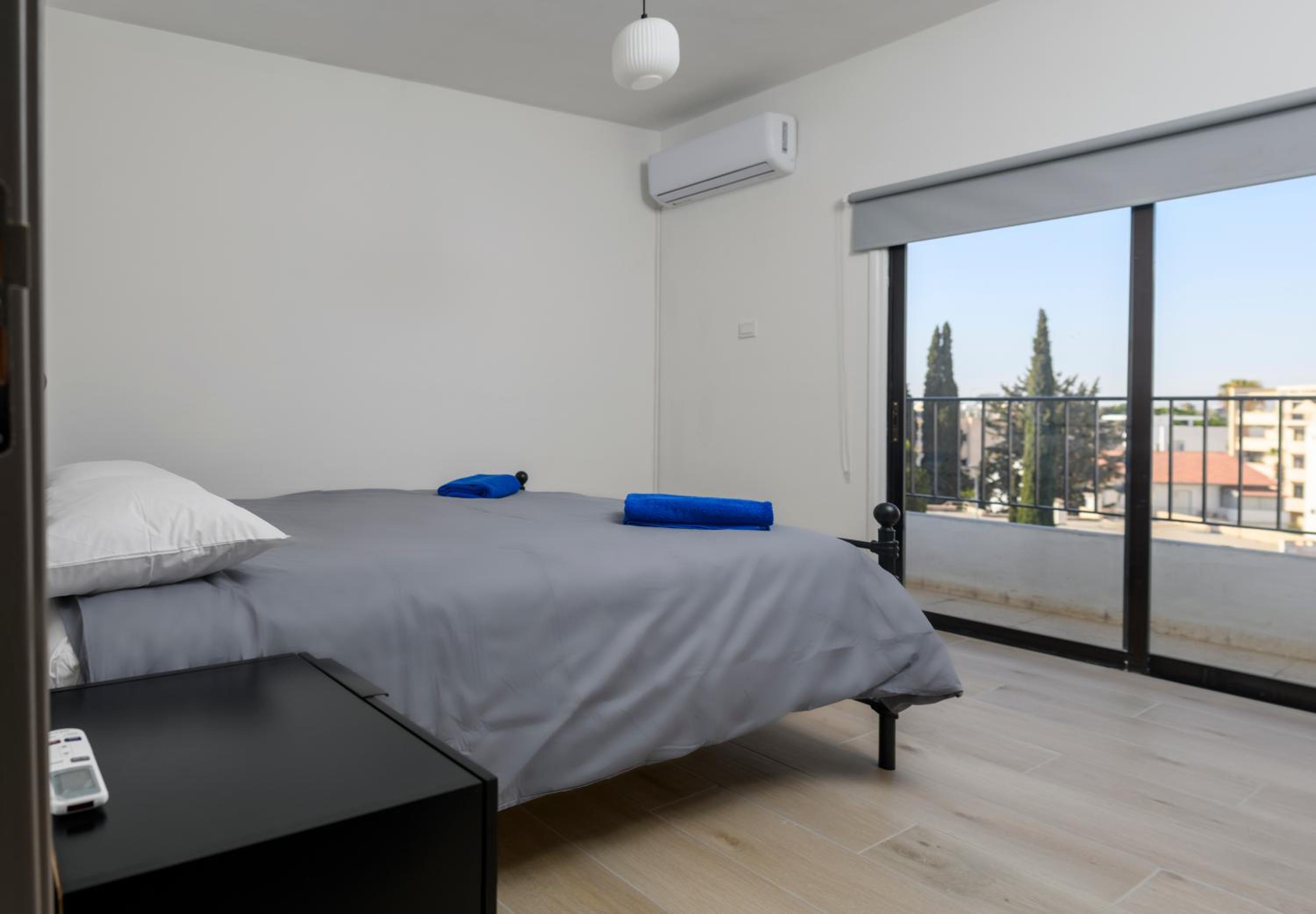 Ollies 3 Bedroom Apartment