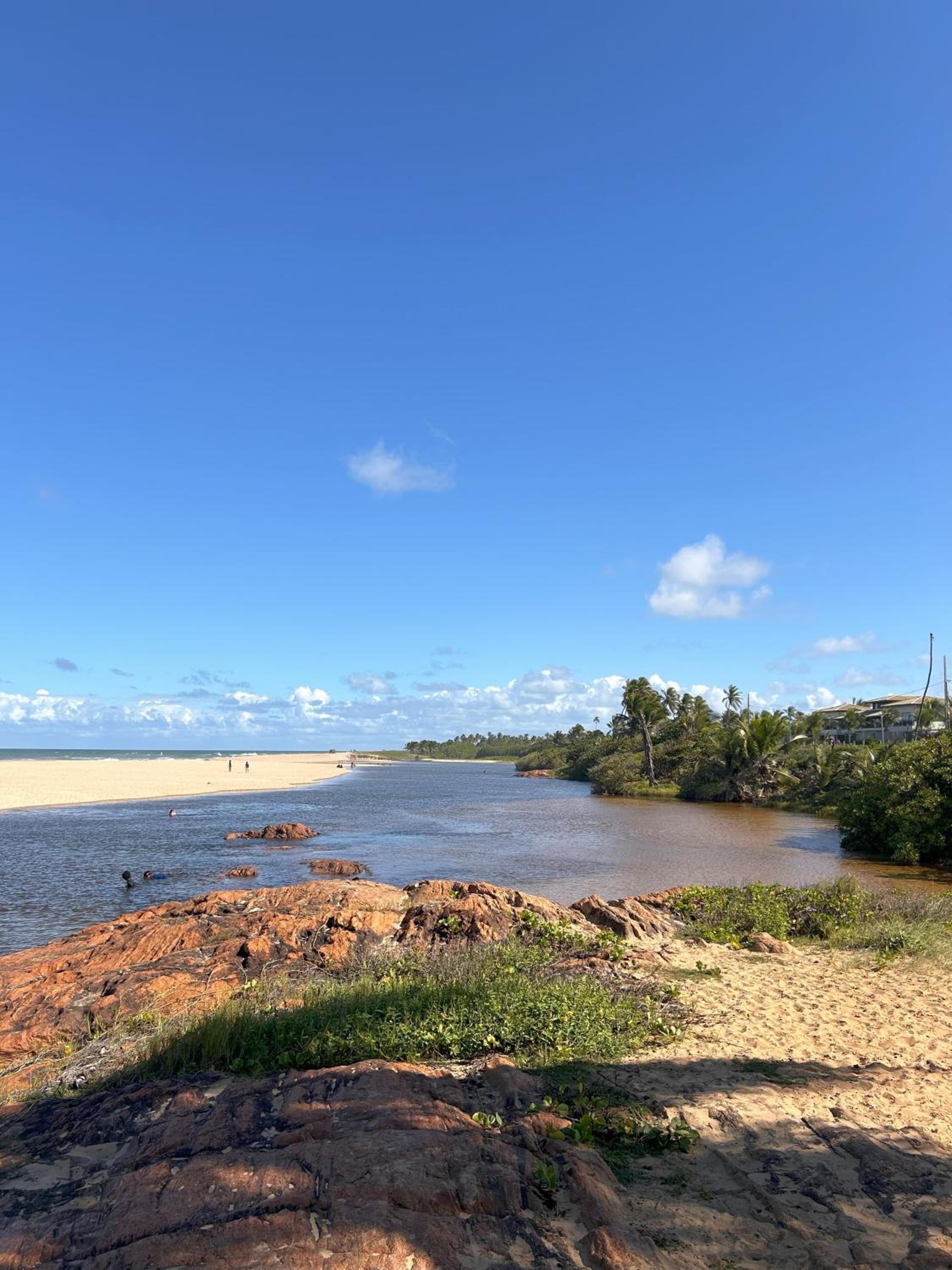 Casa e Conforto na Praia de Imbassaí