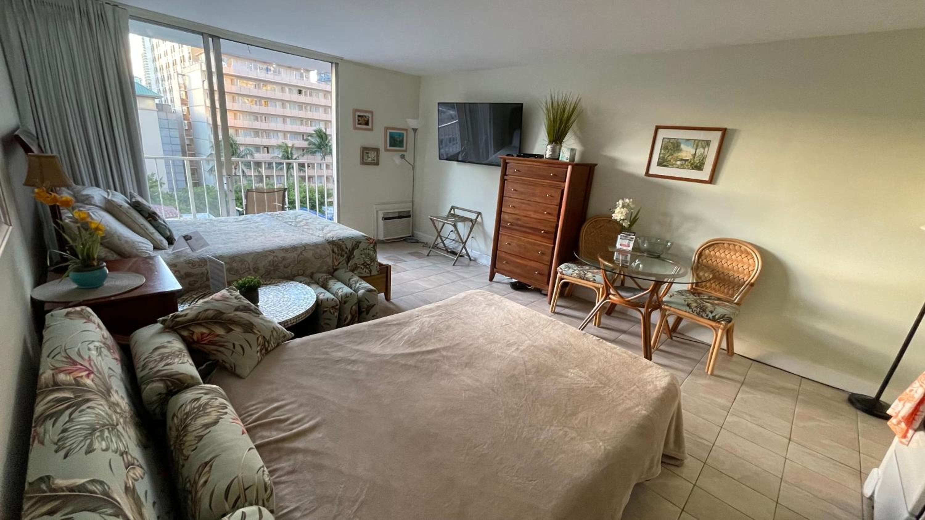 Tropical Studios at Marine Surf Waikiki - FREE PARKING - BEST LOCATION - FULL KITCHEN - SWIMMING POOL 照片第 165 張,共 263 張