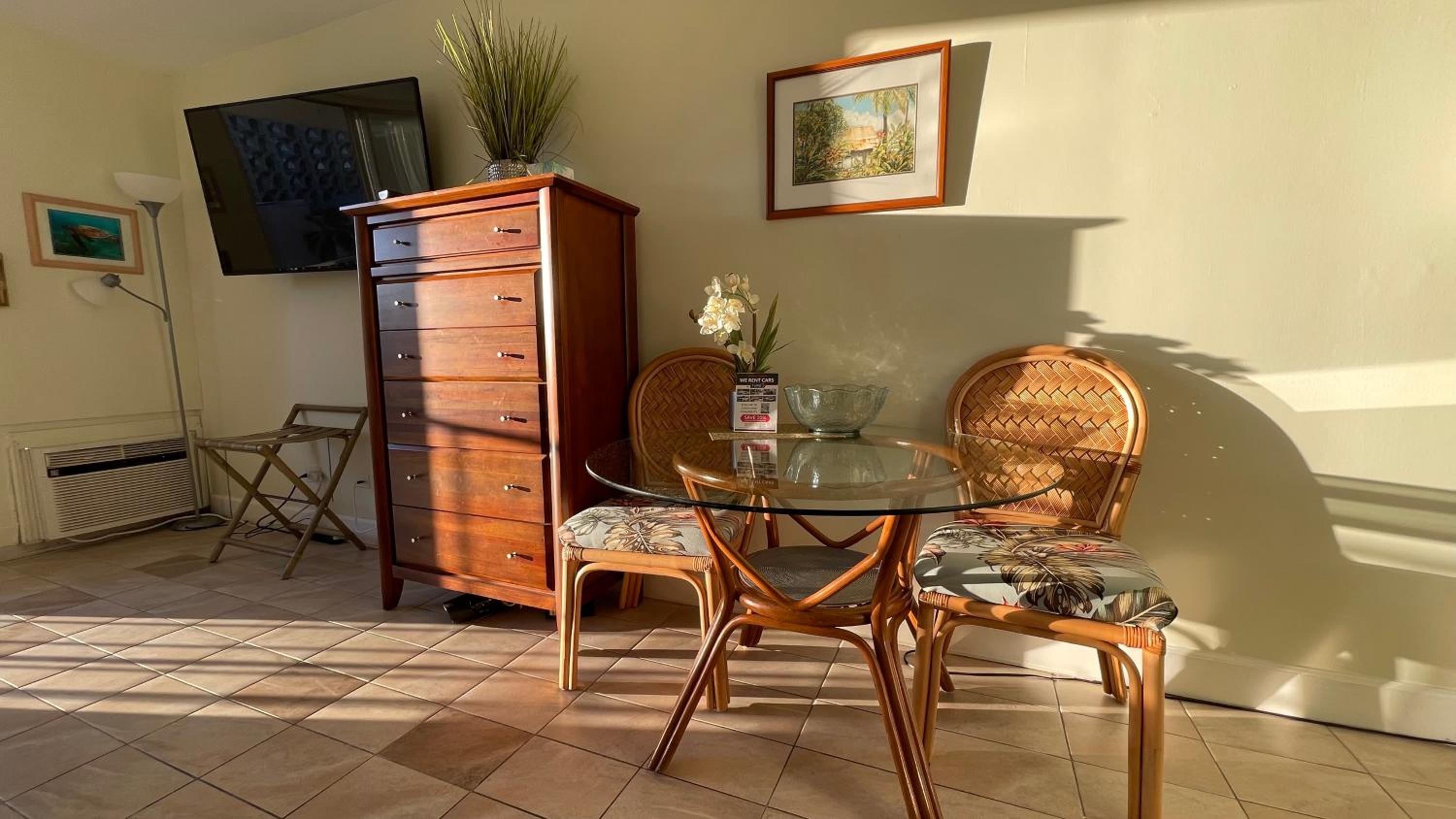 Tropical Studios at Marine Surf Waikiki - FREE PARKING - BEST LOCATION - FULL KITCHEN - SWIMMING POOL 照片第 14 張,共 263 張