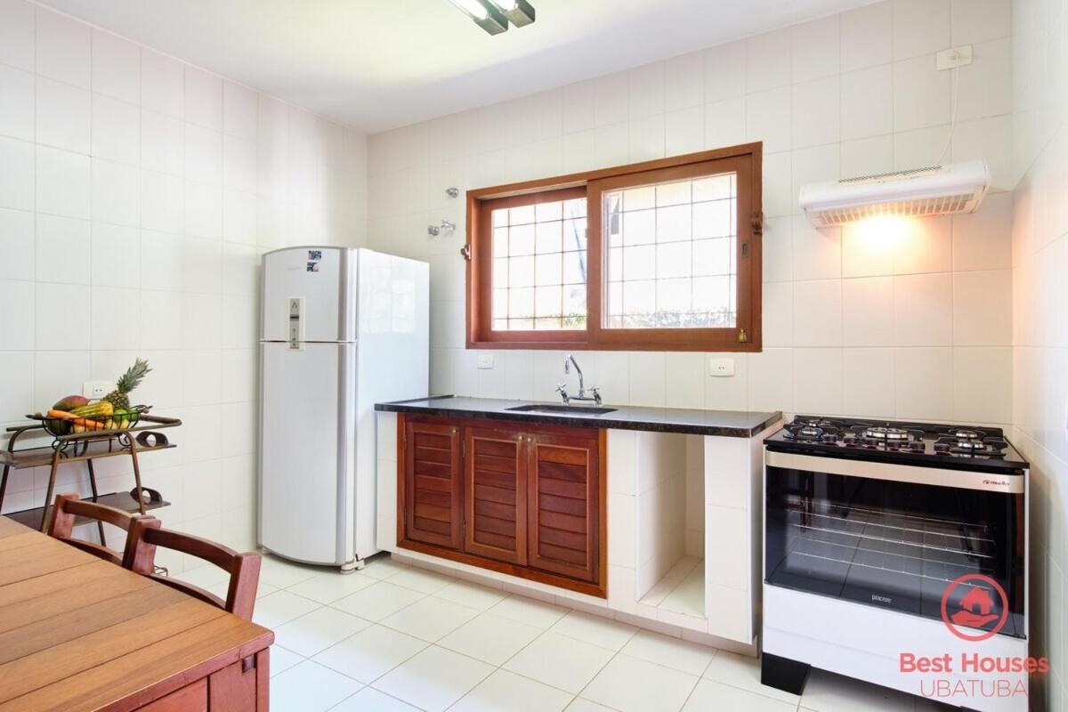 BH36. Casa na Domingas Dias Pertinho da Praia