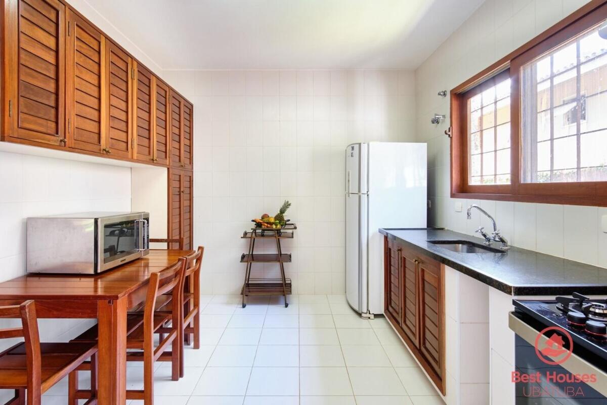 BH36. Casa na Domingas Dias Pertinho da Praia