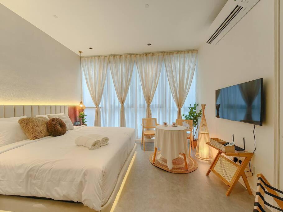 Scarletz Suites by Stevvy KL Home Stay