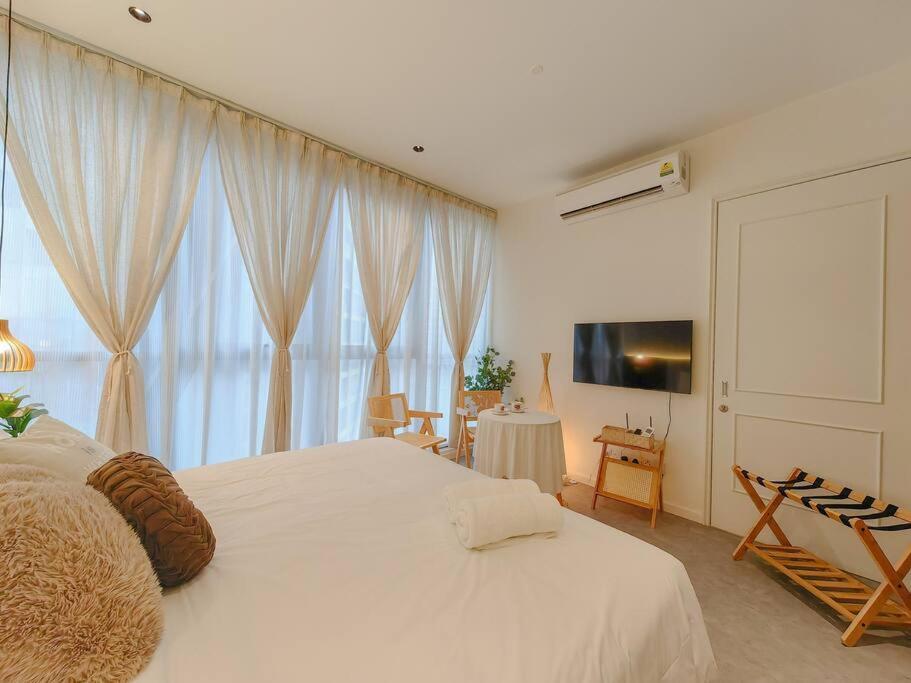 Scarletz Suites by Stevvy KL Home Stay