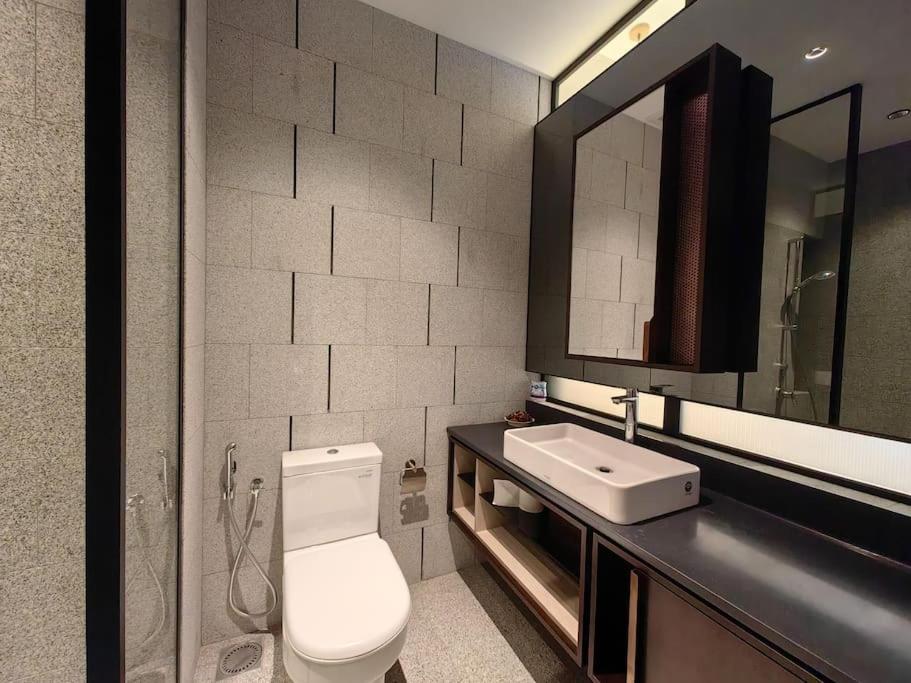Scarletz Suites by Stevvy KL Home Stay