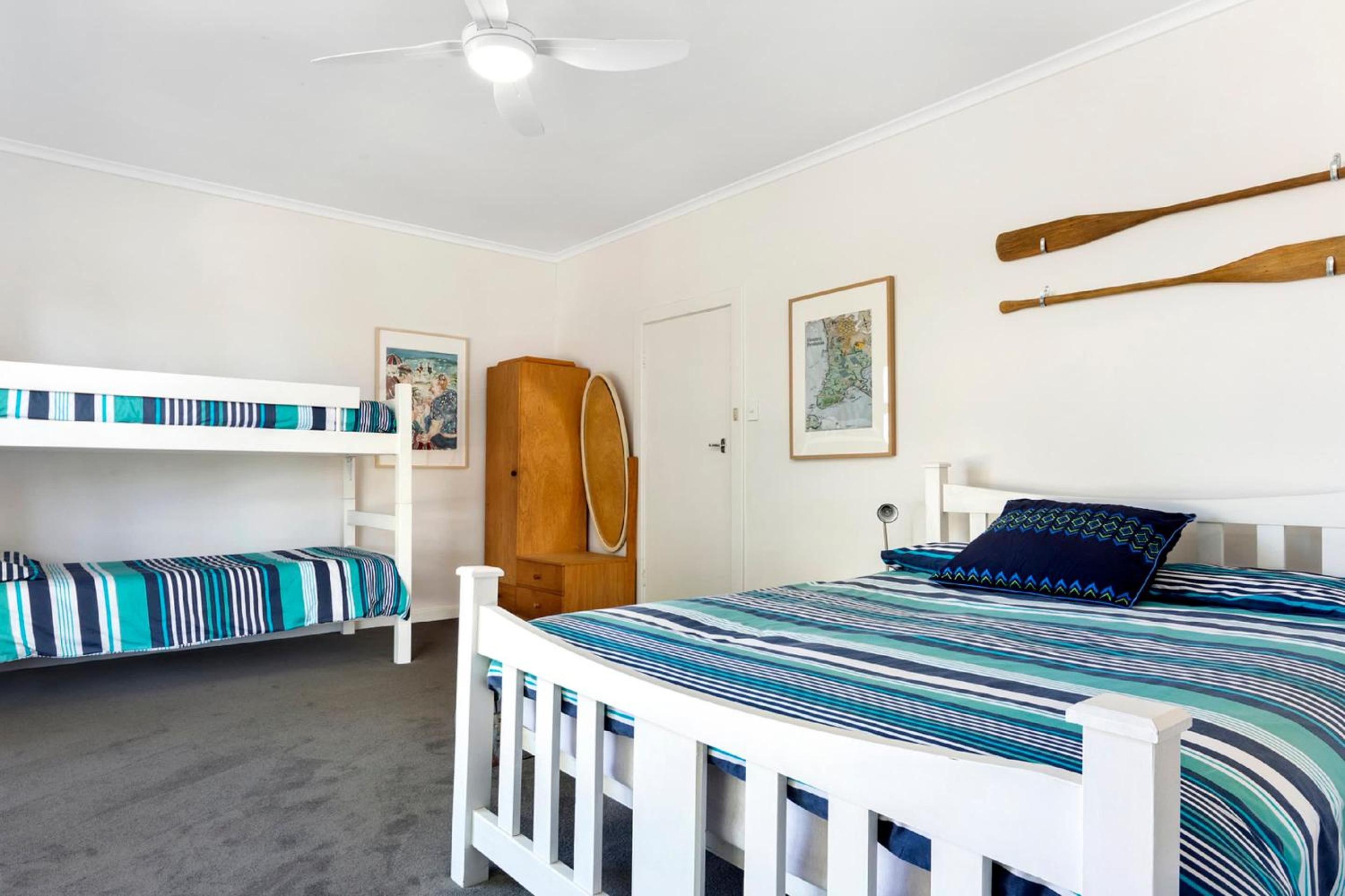 The Cutting Colman Pl Port Elliot - No Linen Included