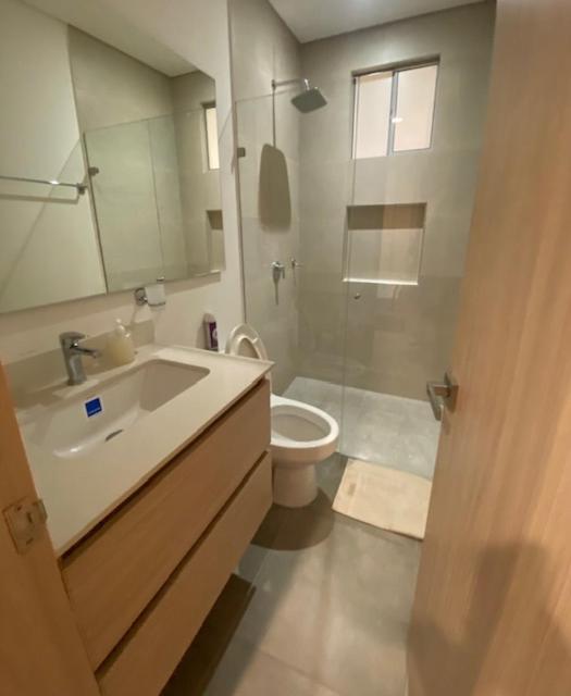 Encantador Apartamento Salguero Suites