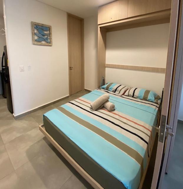 Encantador Apartamento Salguero Suites