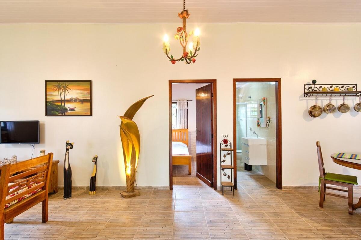 BH37- Barra Seca · BH37: ESTILO, CHARME E CONFORTO A 100 M DA PRAIA!