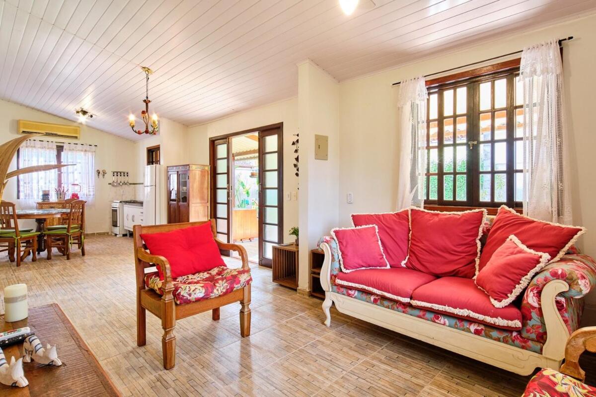 BH37- Barra Seca · BH37: ESTILO, CHARME E CONFORTO A 100 M DA PRAIA!
