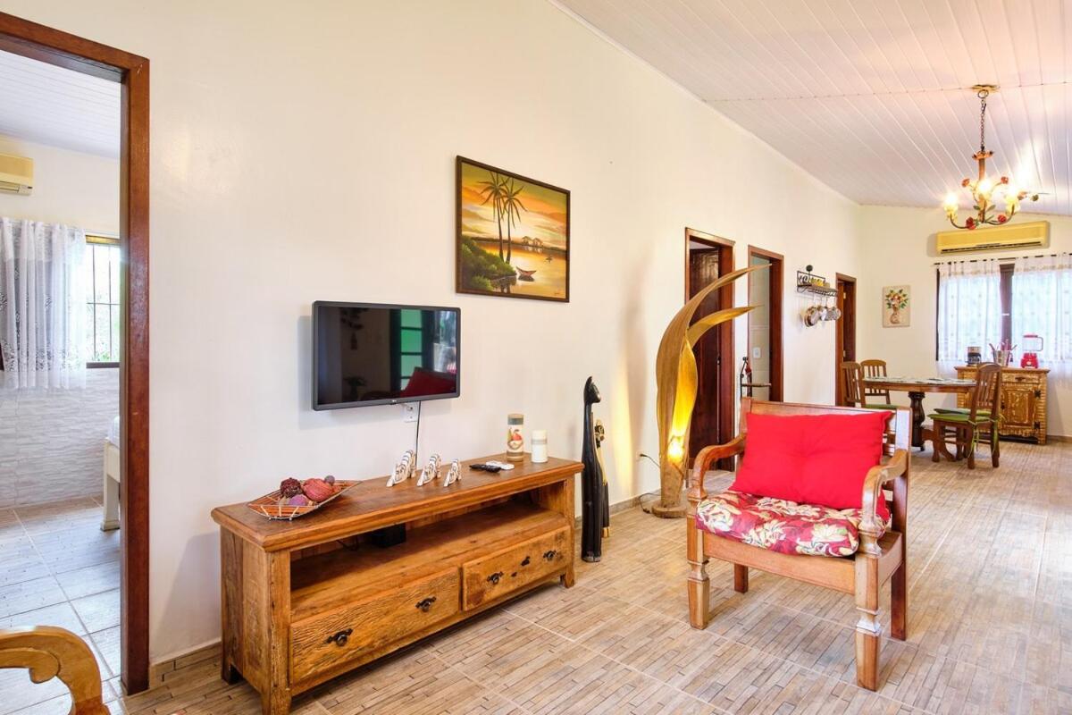 BH37- Barra Seca · BH37: ESTILO, CHARME E CONFORTO A 100 M DA PRAIA!