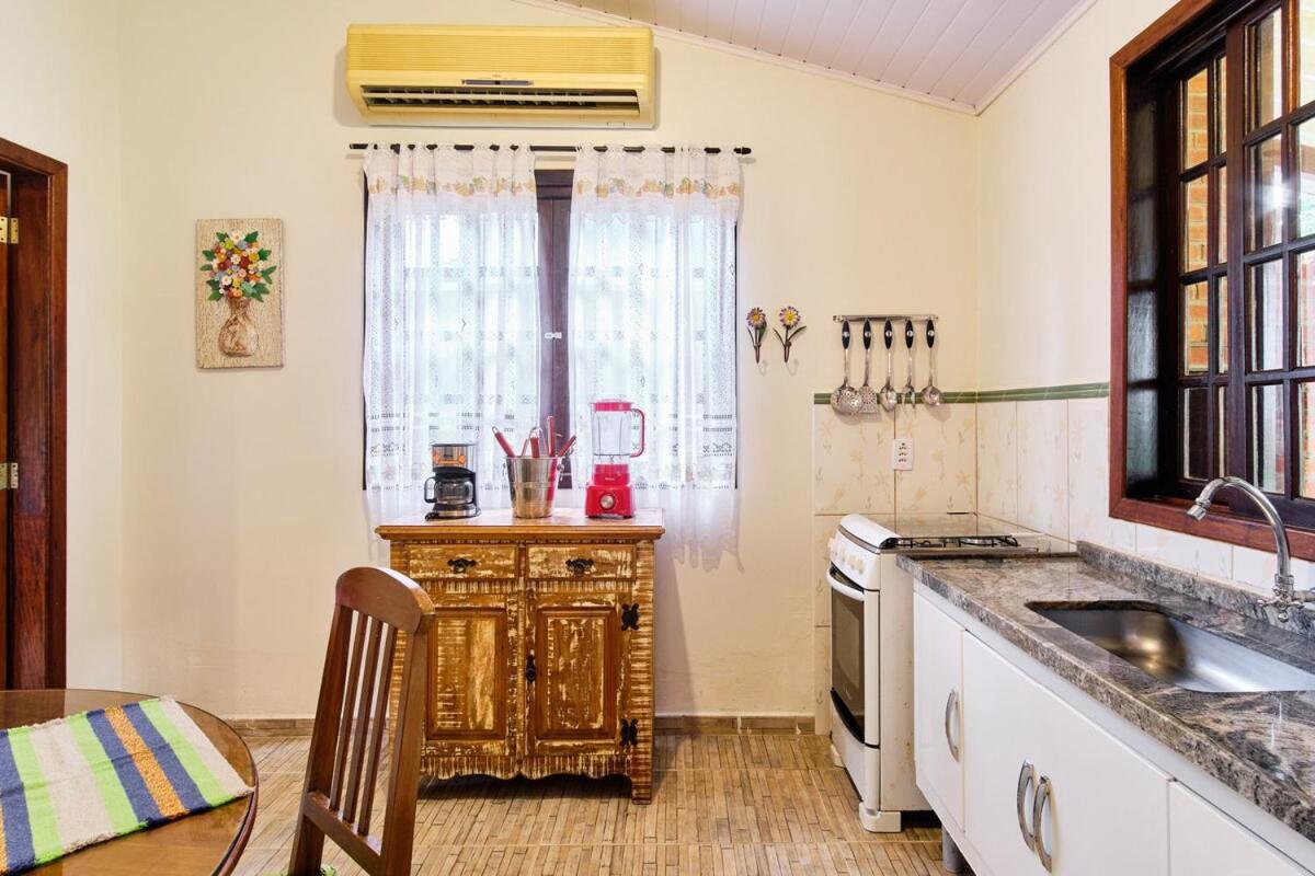 BH37- Barra Seca · BH37: ESTILO, CHARME E CONFORTO A 100 M DA PRAIA!