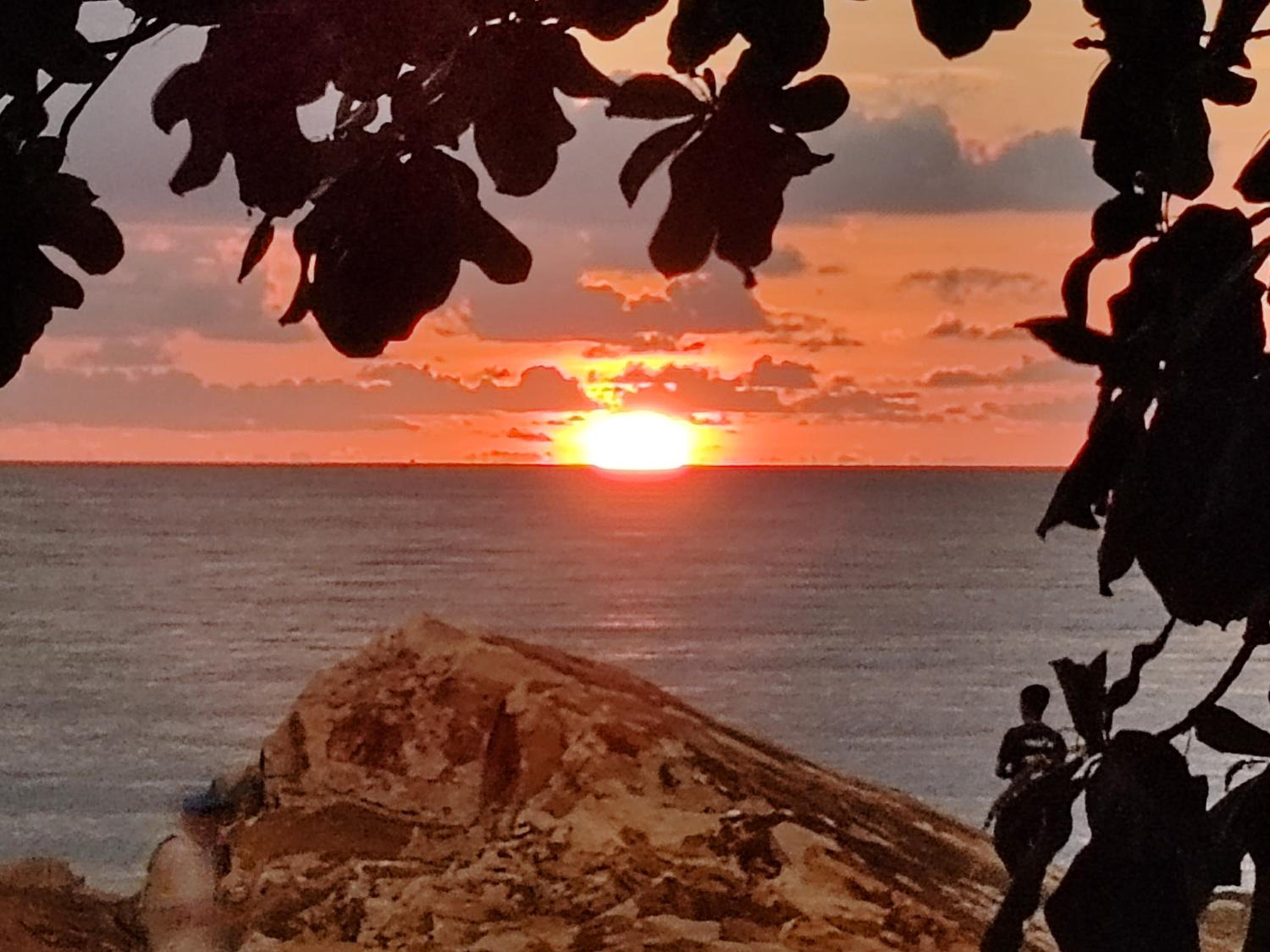 Sunset Seaview Bay Villa view 2