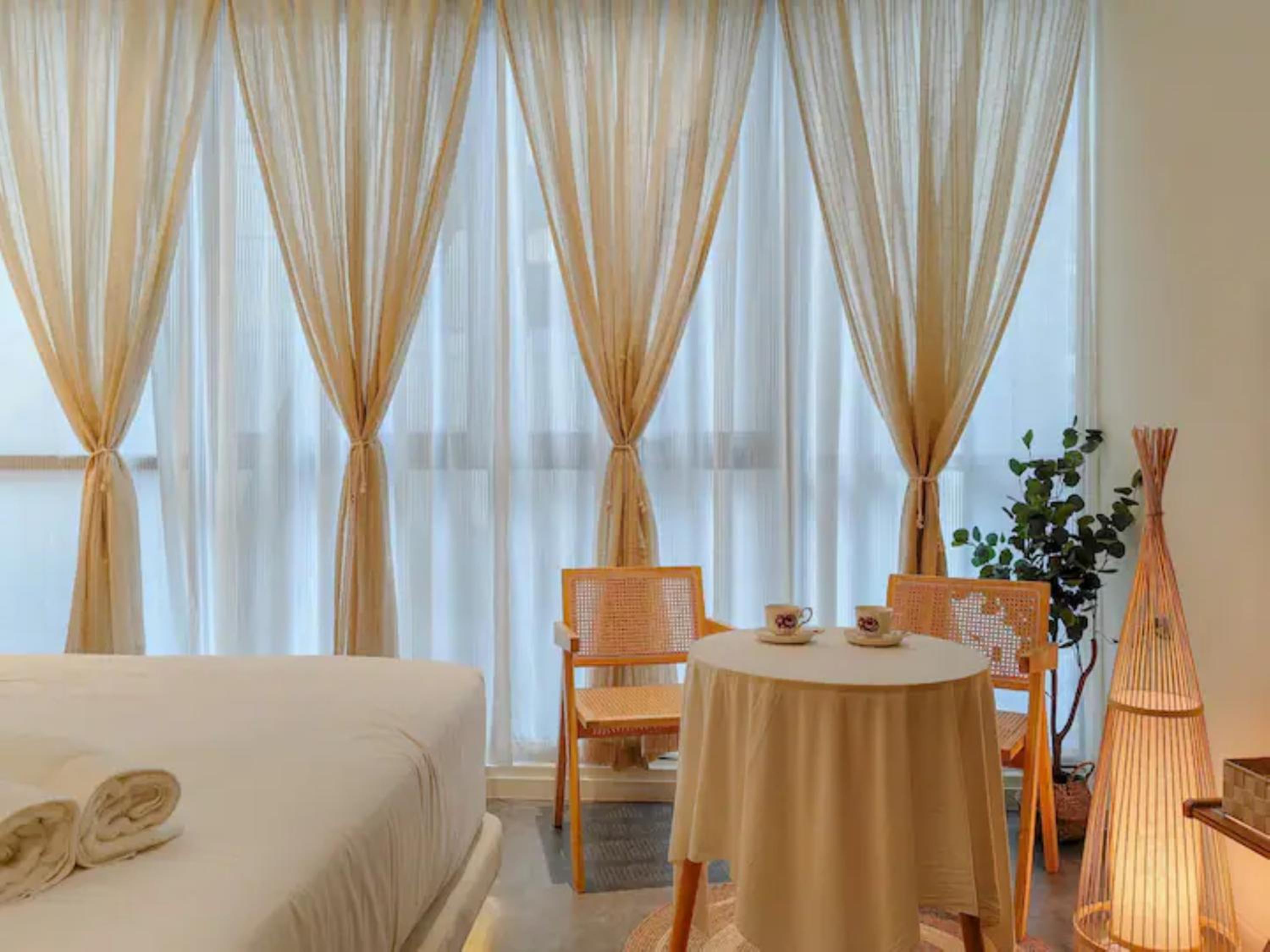 Scarletz Suites by Stevvy KL Home Stay