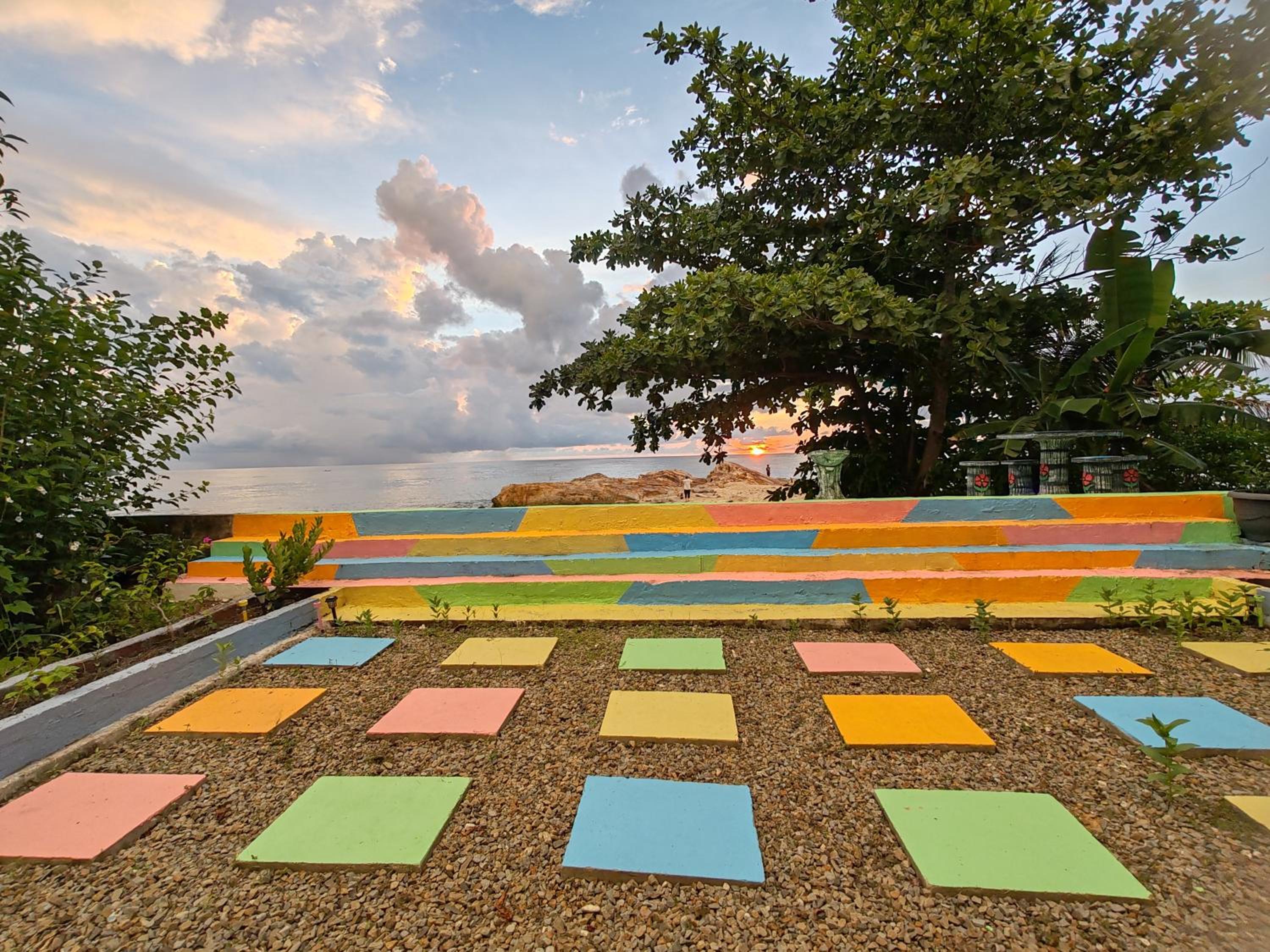 Sunset Seaview Bay Villa photo 3