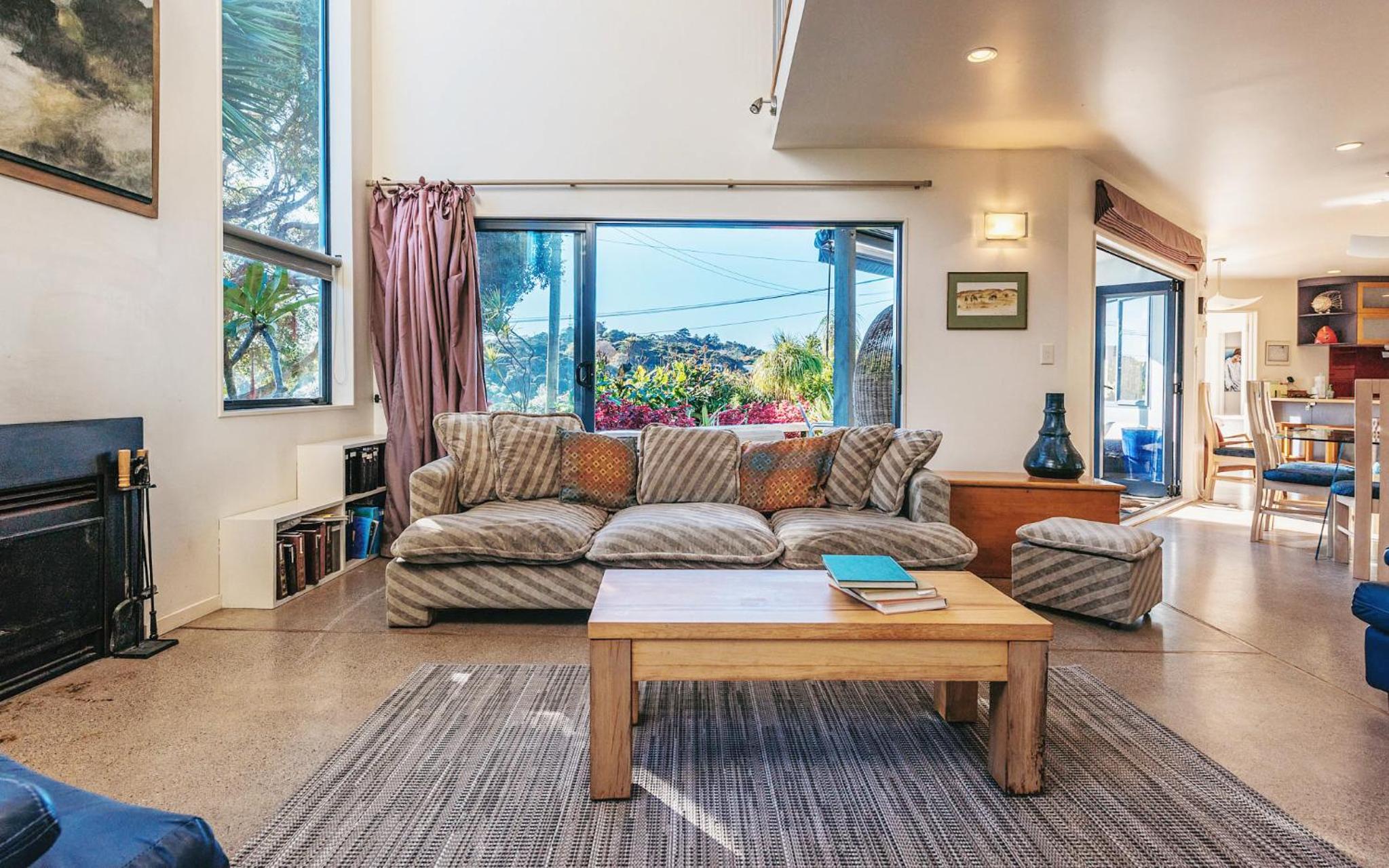 Casa on Tawa, Oneroa - Be My Guest Waiheke view 5