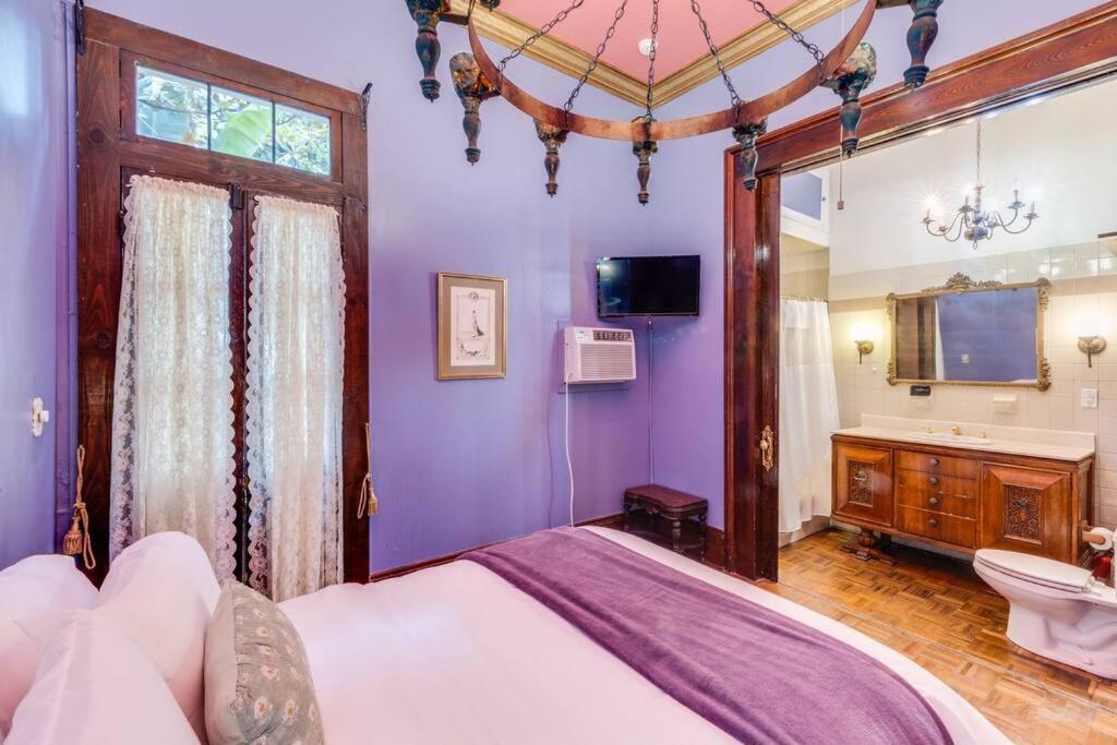 Royal Barracks Guest House