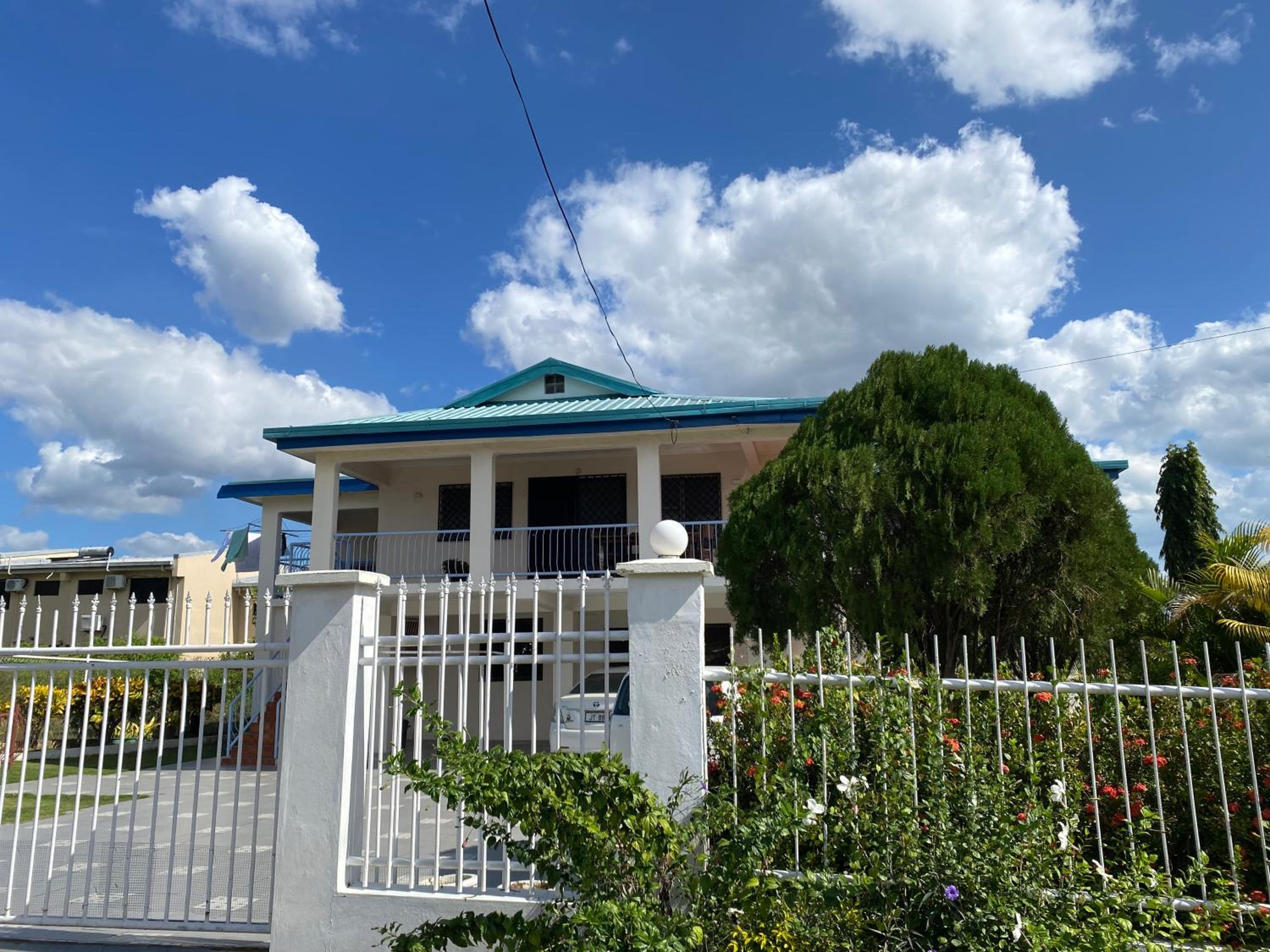 Liu home