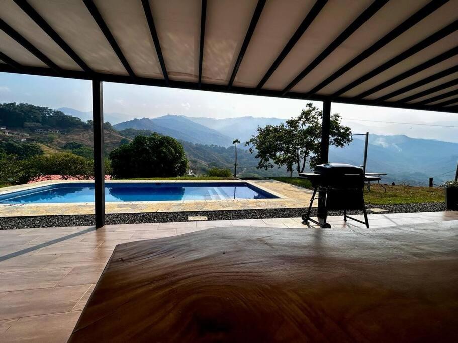 Finca cerca a Medellín Villa Cerat