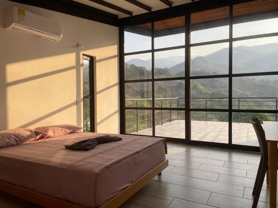 Finca cerca a Medellín Villa Cerat