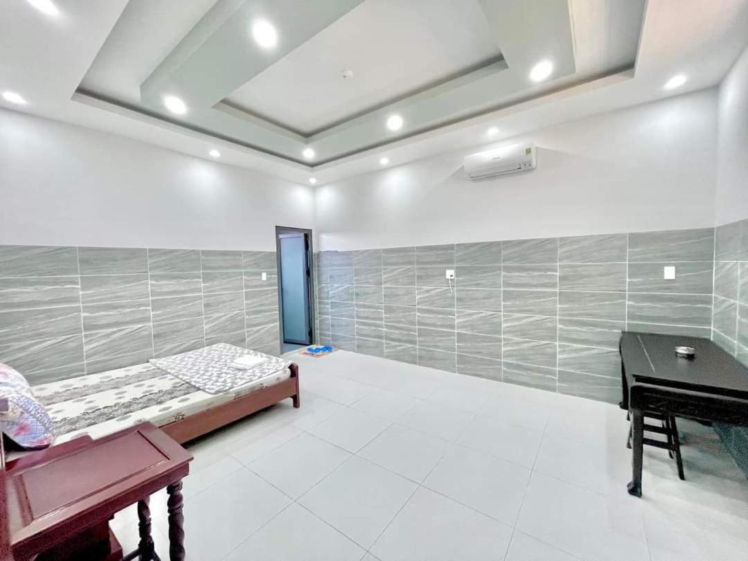 Nhà Nghỉ Nghĩa Hiệp