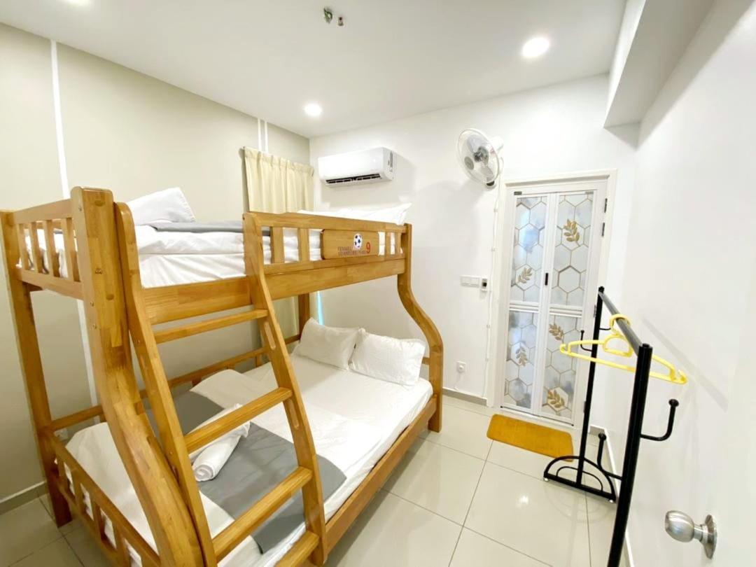 JOVIAL Modern Cozy Suite `Metropol BM BandarPerda view 2