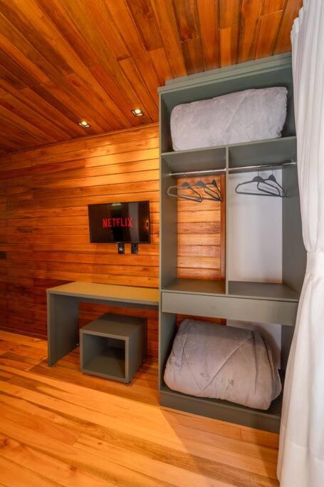 Villa Vida Cabanas