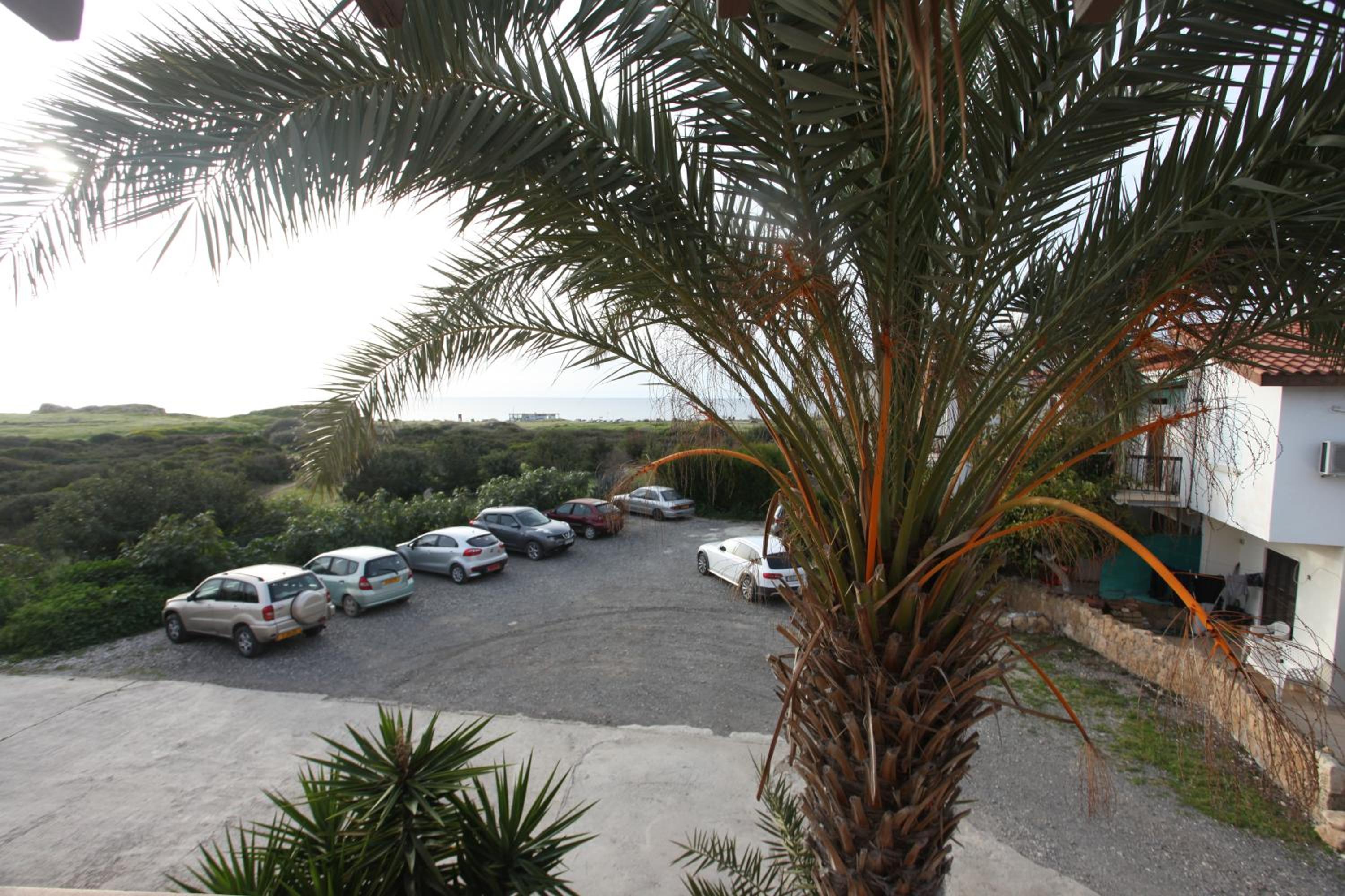 Ariadne Apartments 201 - 300m from Lighthouse beach