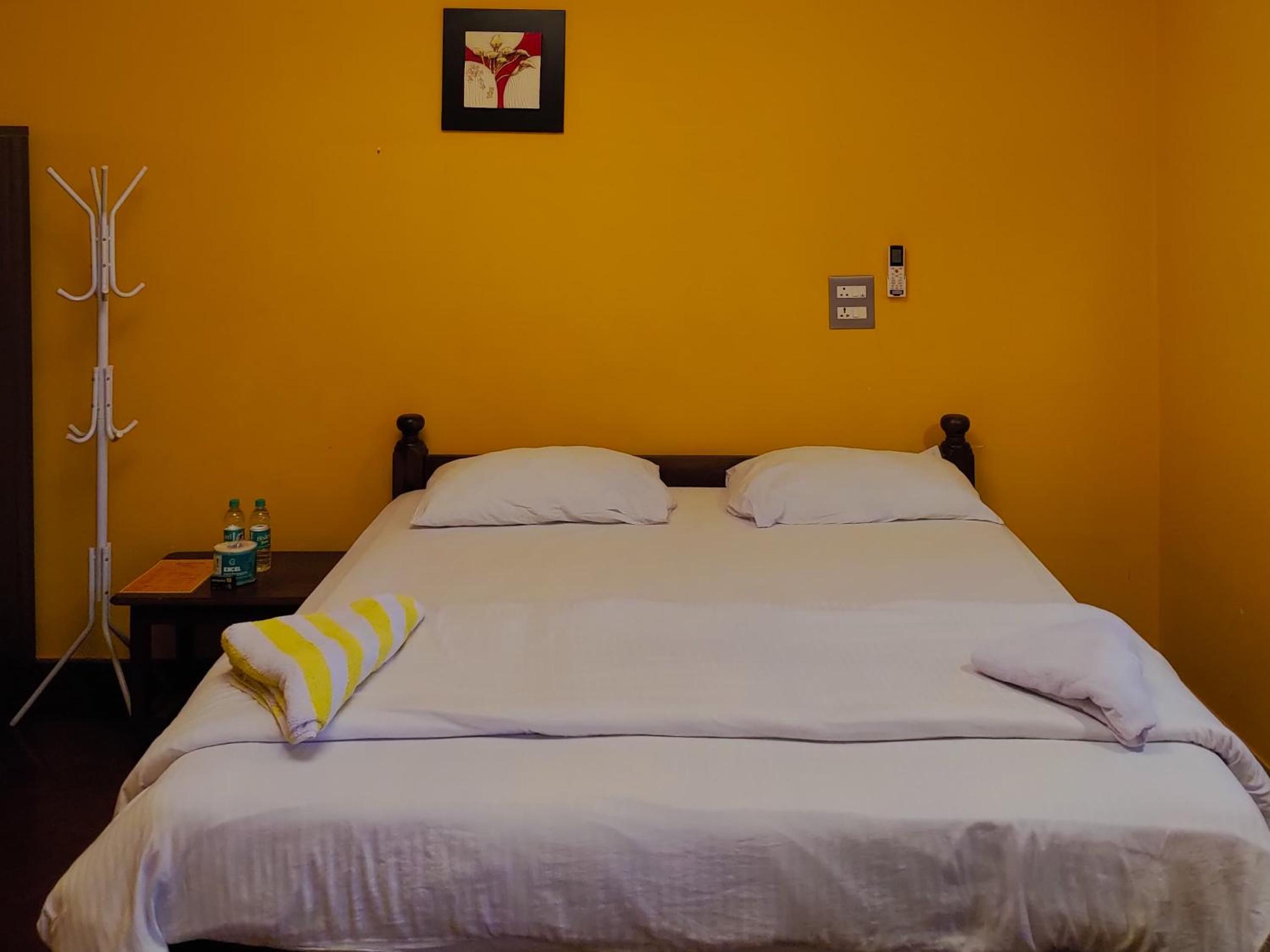 Mini Dunes AC Studio Apartments