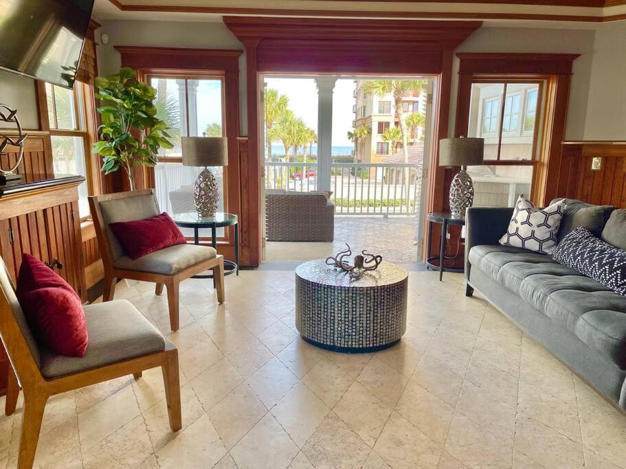 Be A Nomad - 5BR Oceanview Beach House - Sleeps 10 view 4