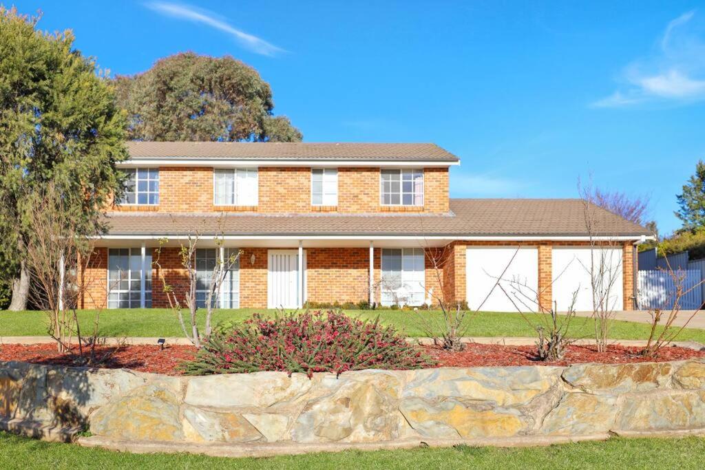 4 Bedroom Delight In Bathurst