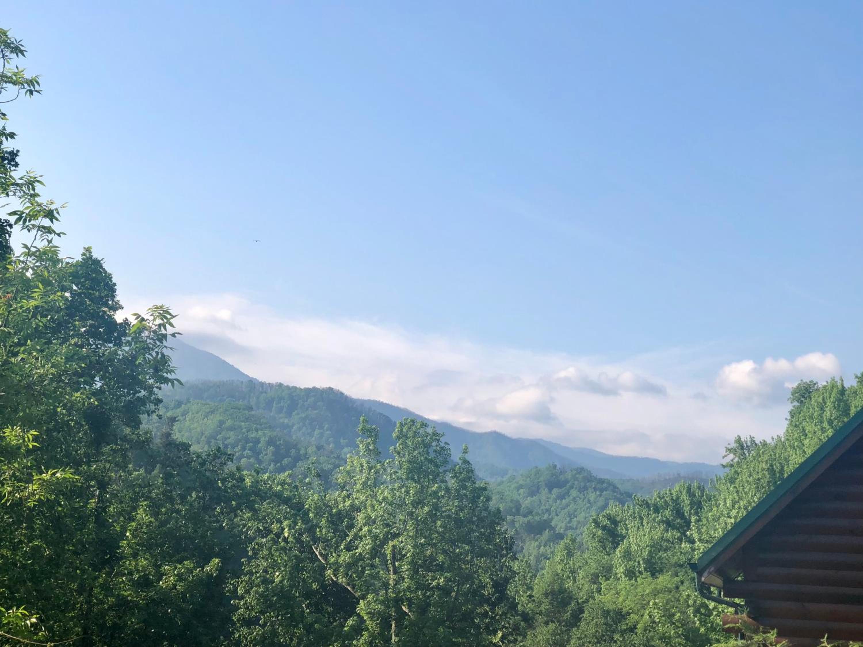 Smoky Heights Overlook, Luxury Log Cabin, Mountain & City Views view 2